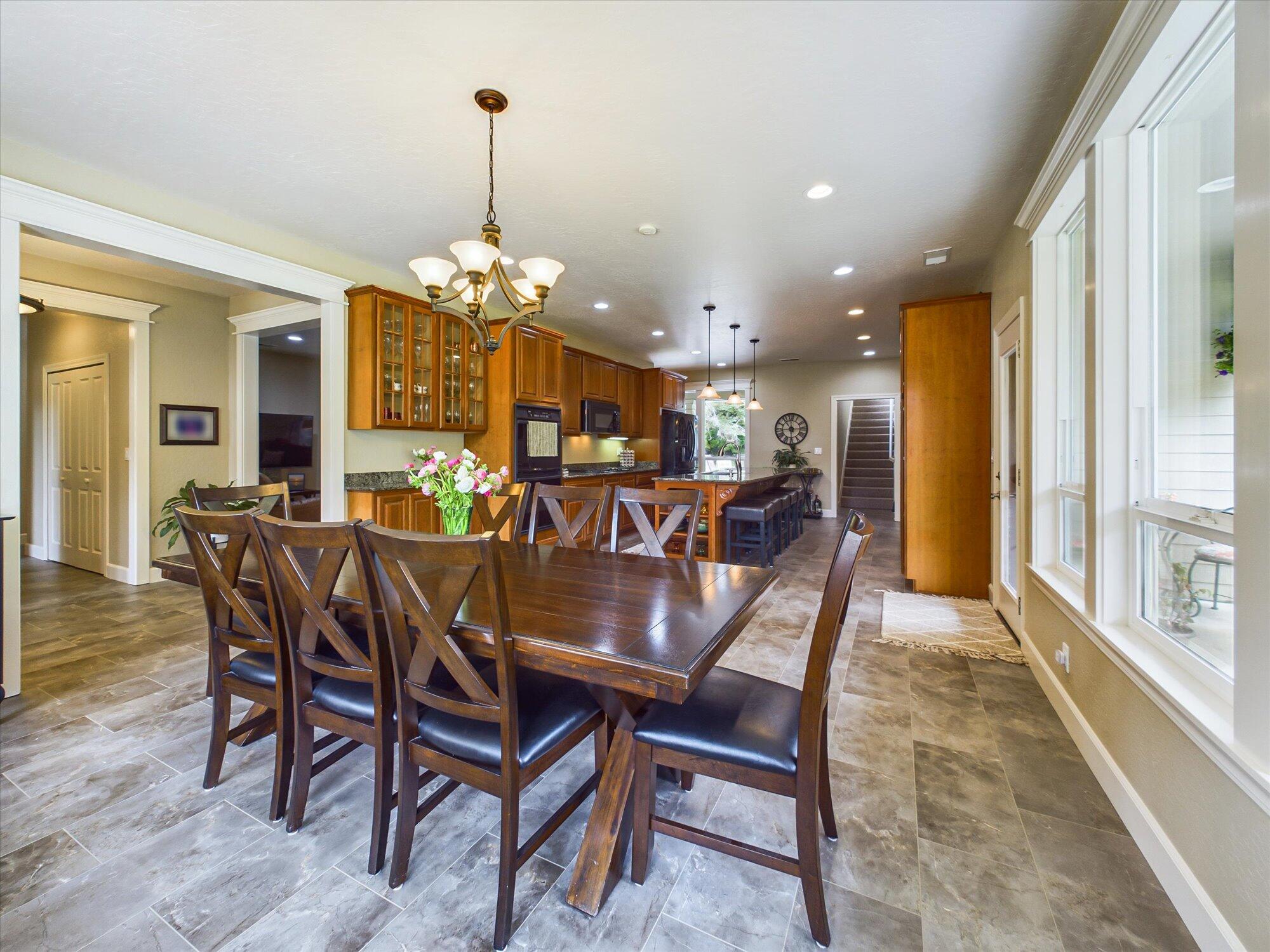 2690 O'Neil Lane