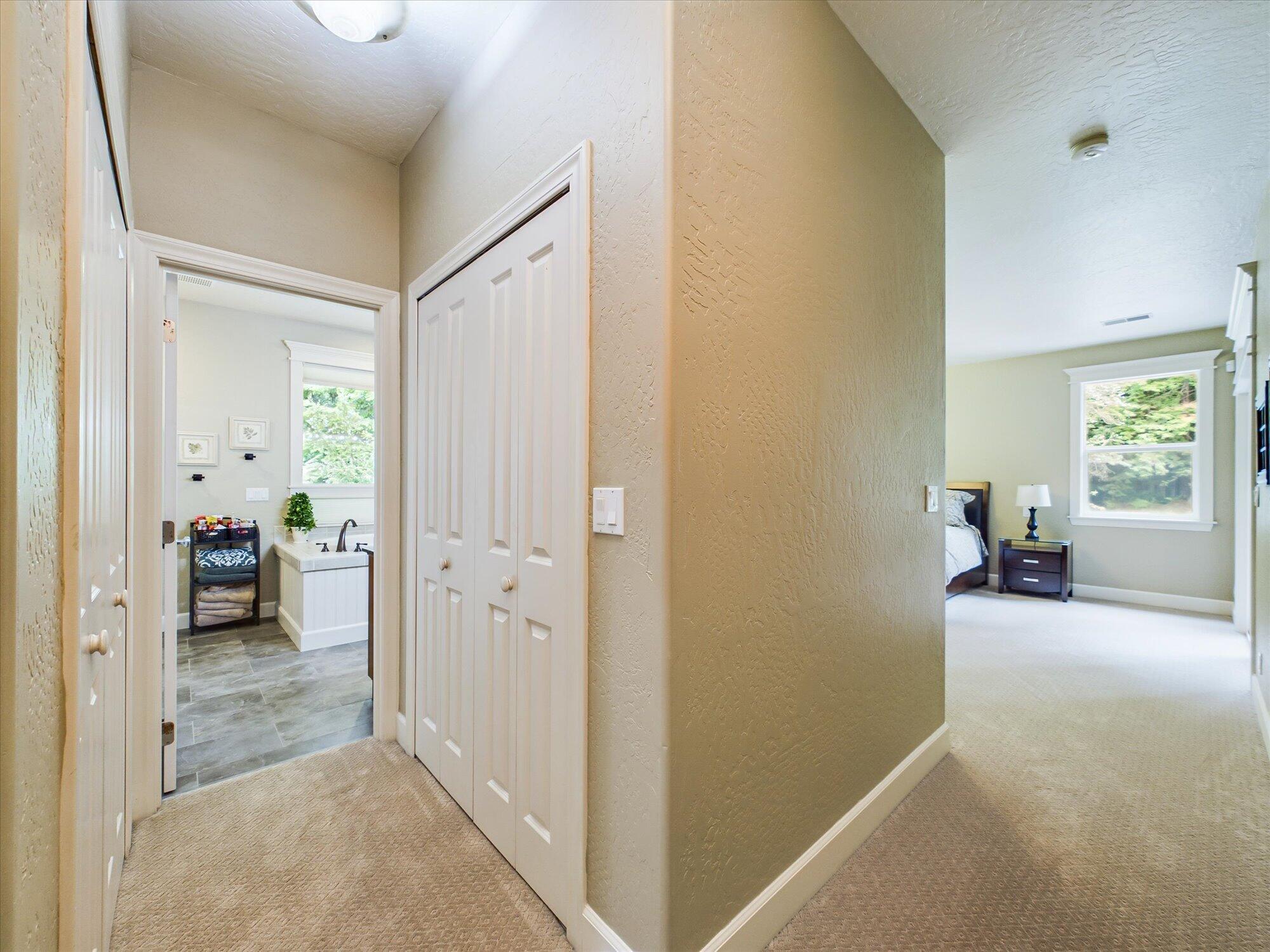 2690 O'Neil Lane