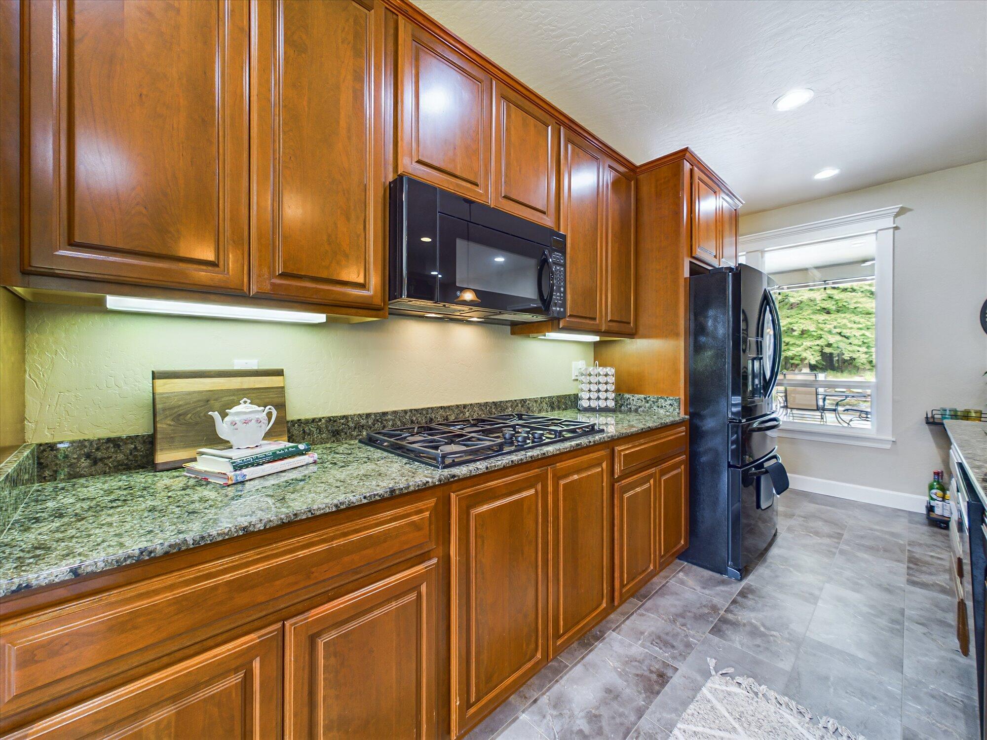 2690 O'Neil Lane