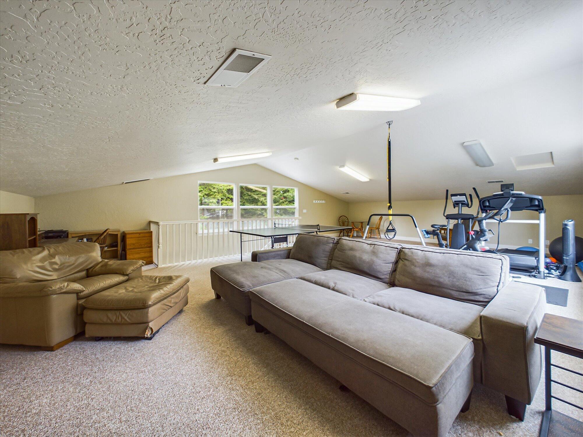 2690 O'Neil Lane