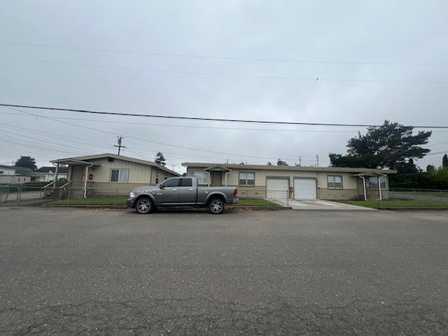 2660 Campton Heights Drive