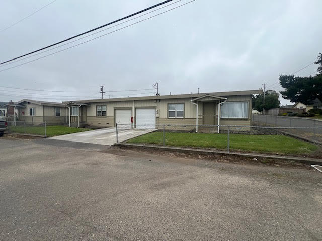2660 Campton Heights Drive
