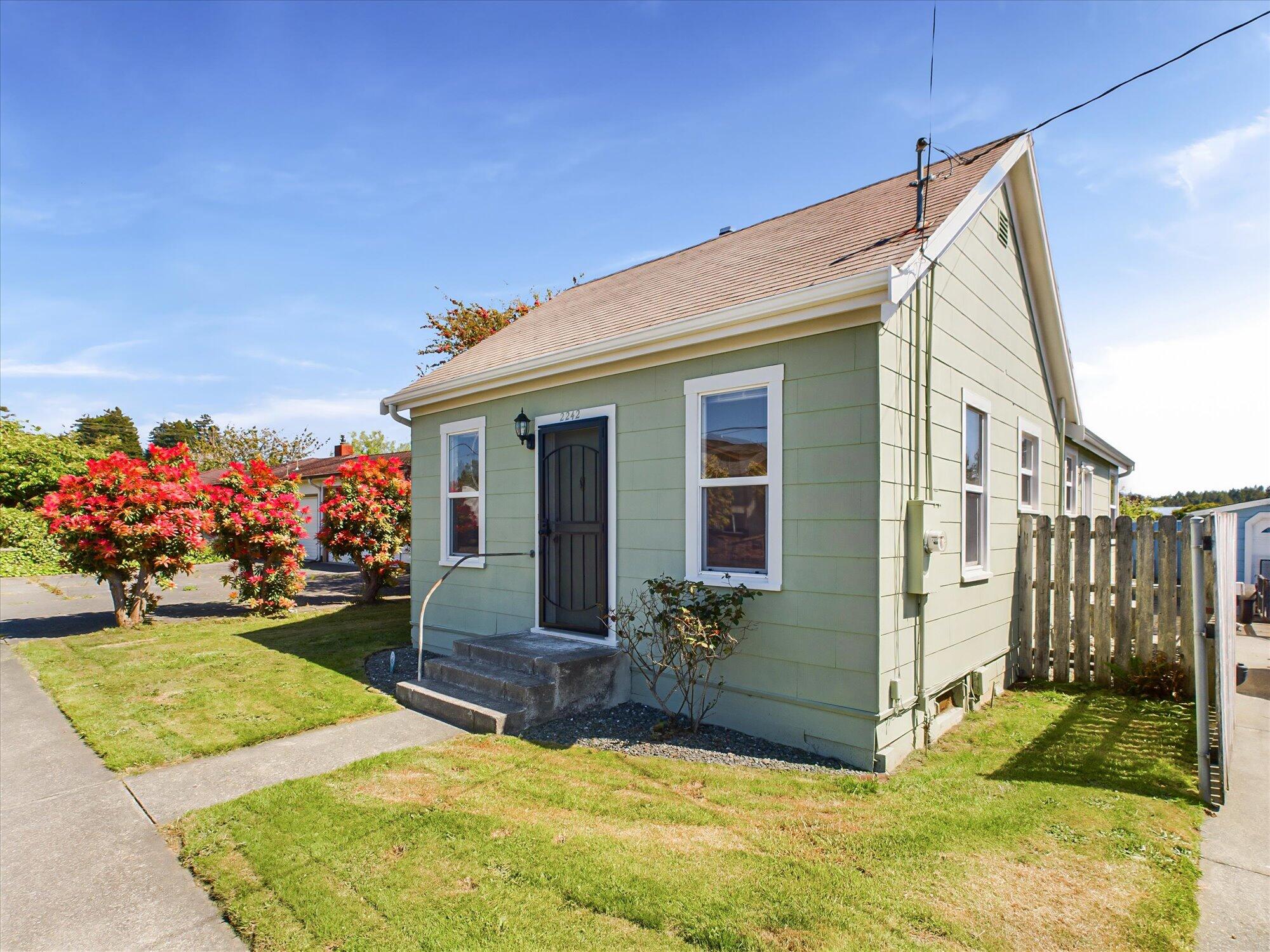 2226 Arbutus Street