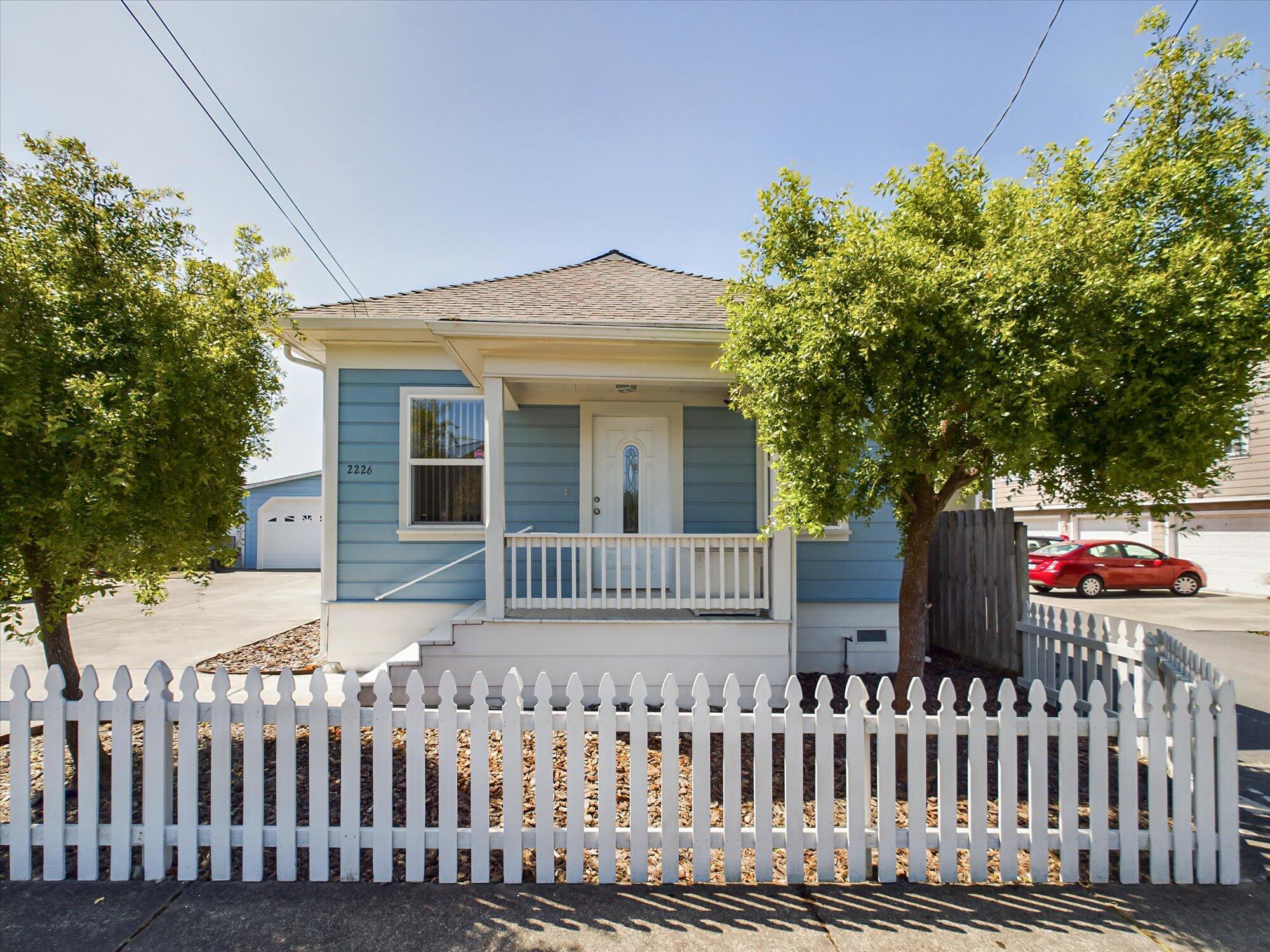 2226 Arbutus Street