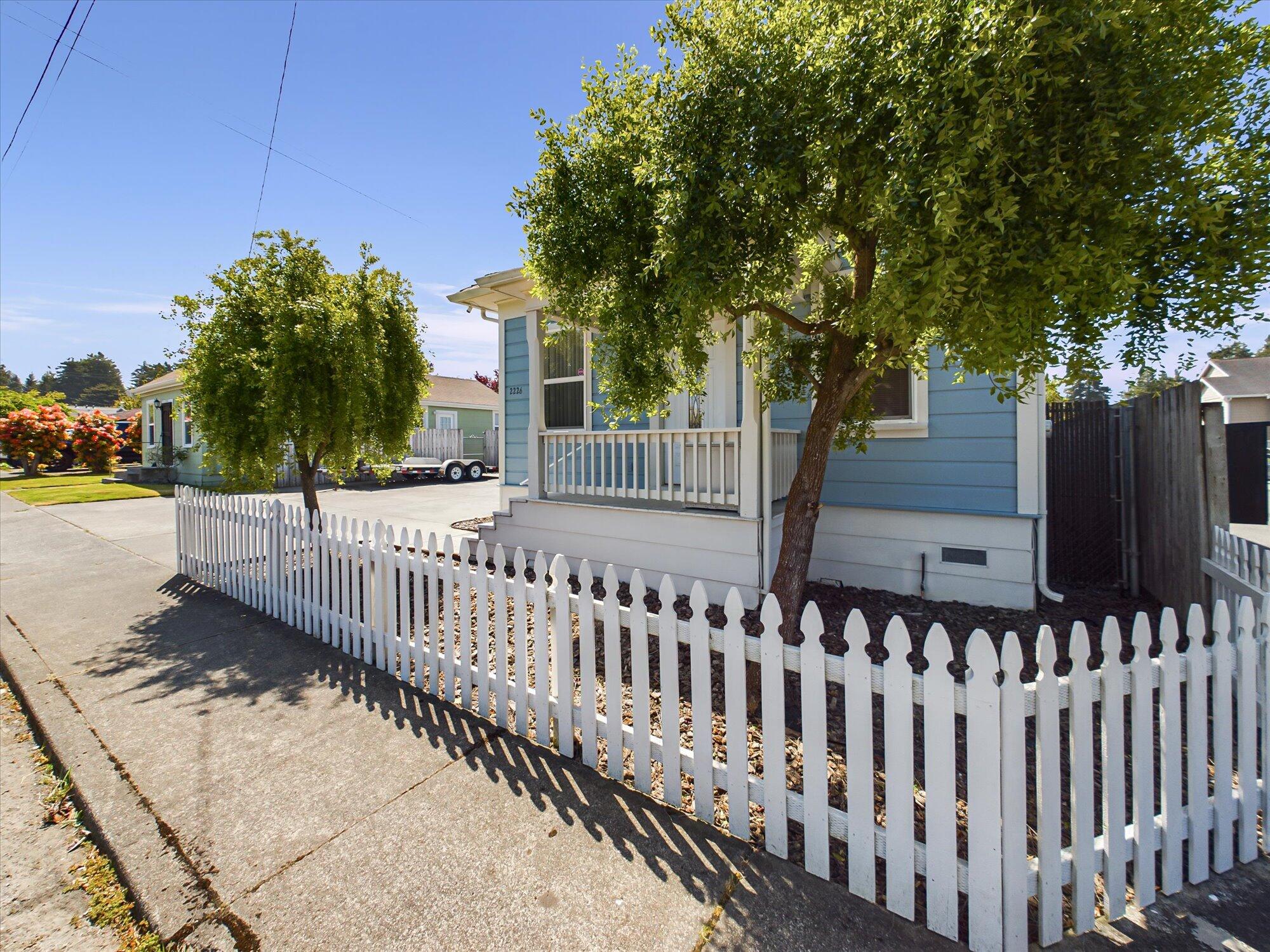 2226 Arbutus Street