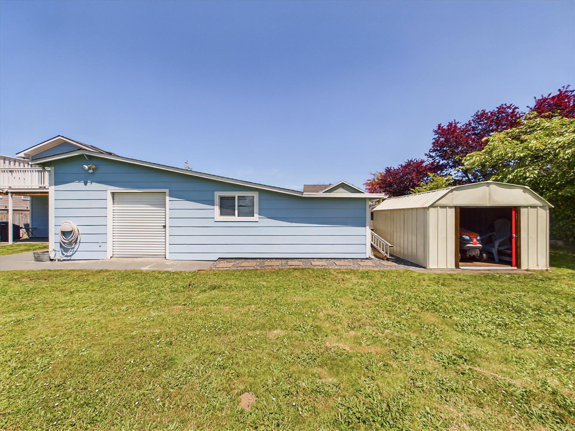 2226 Arbutus Street