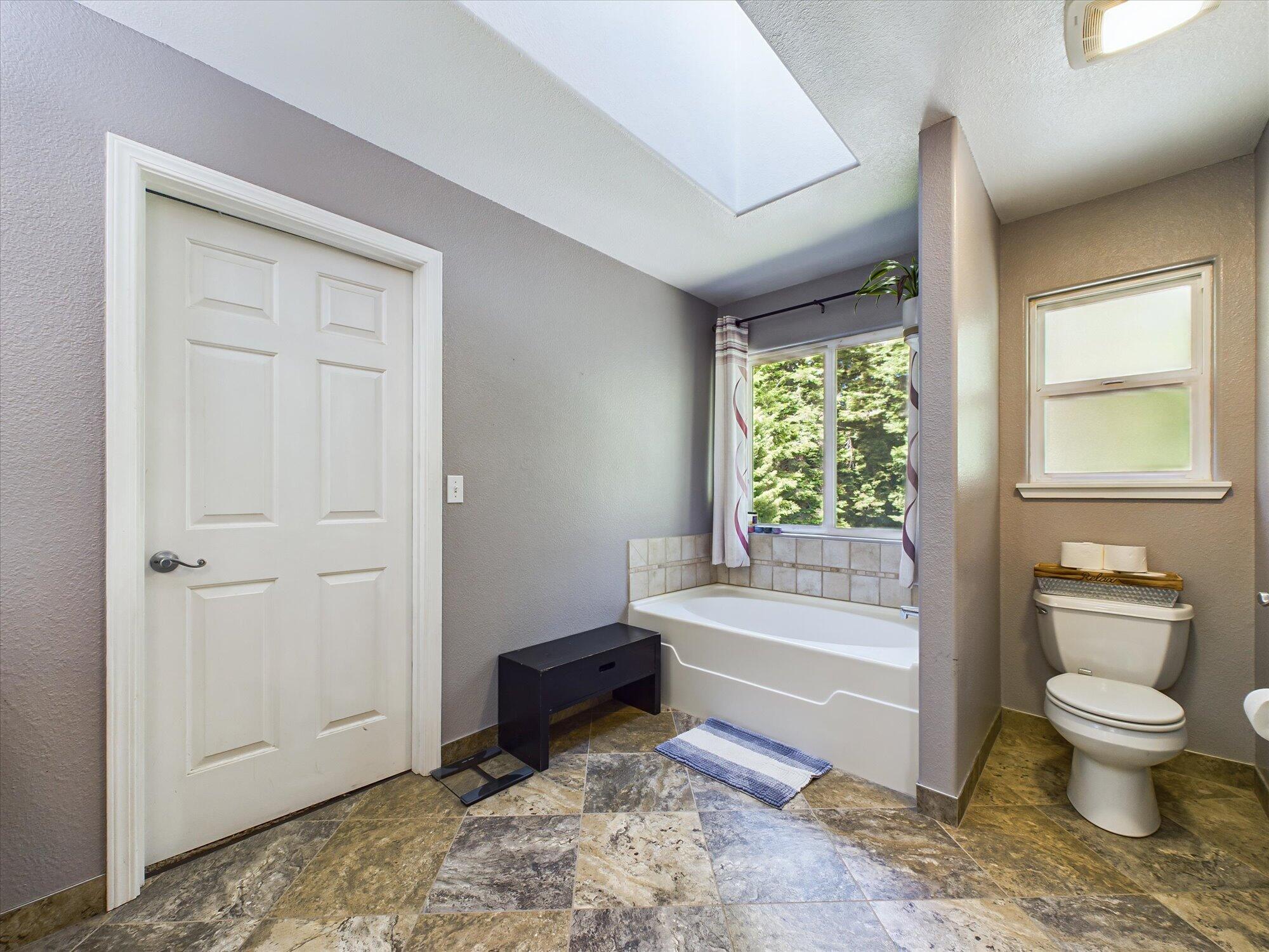 4651 Kincaid Court