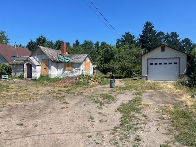 6863 Rohnerville Road