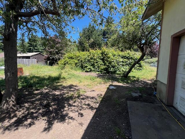 6863 Rohnerville Road