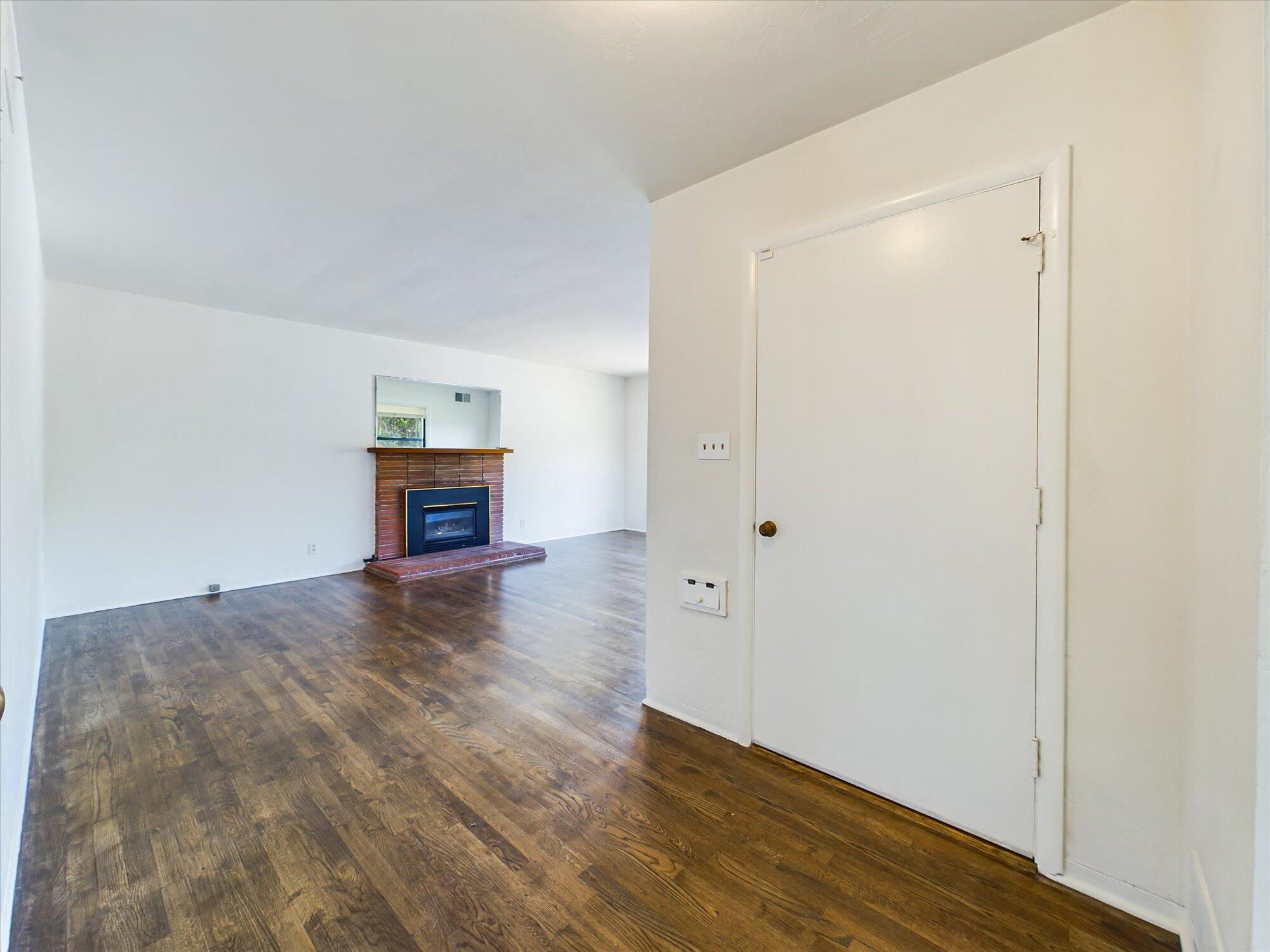 2034 Everding Street
