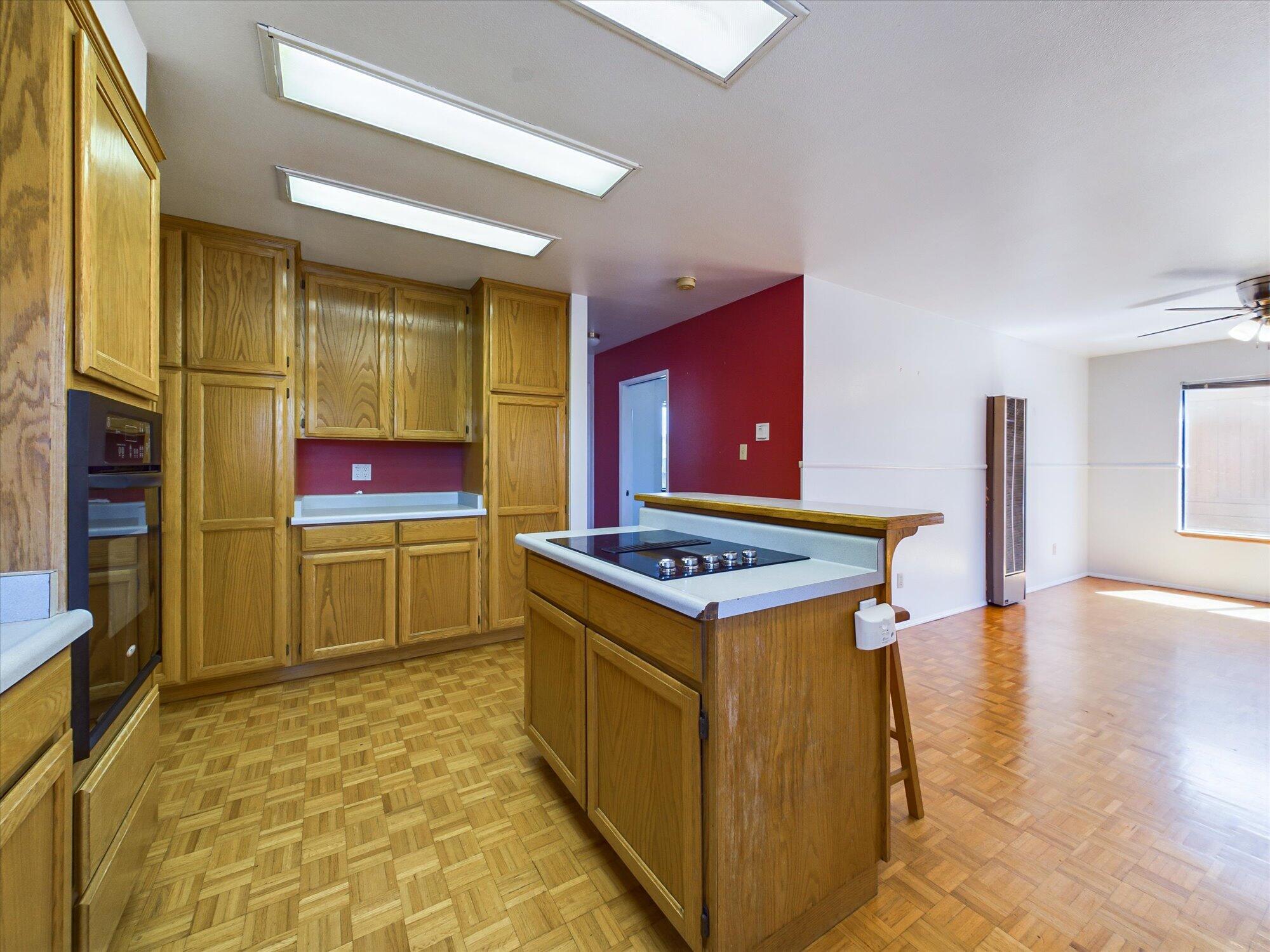 2051/2049 Sutter Road, McKinleyville