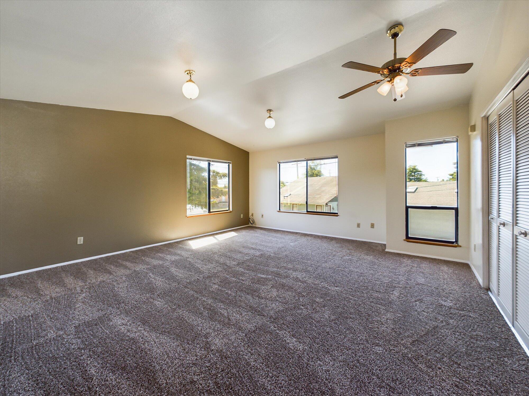 2051/2049 Sutter Road, McKinleyville