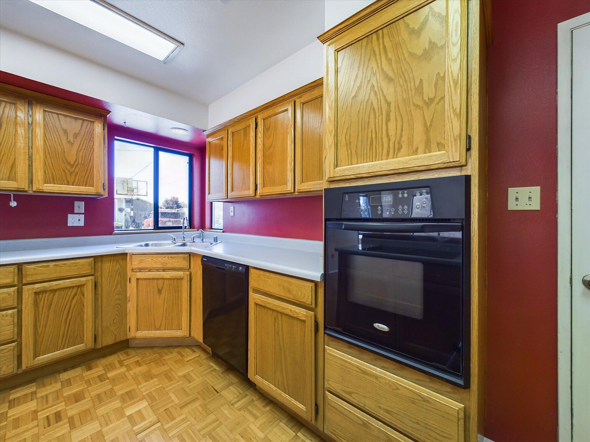 2051/2049 Sutter Road, McKinleyville