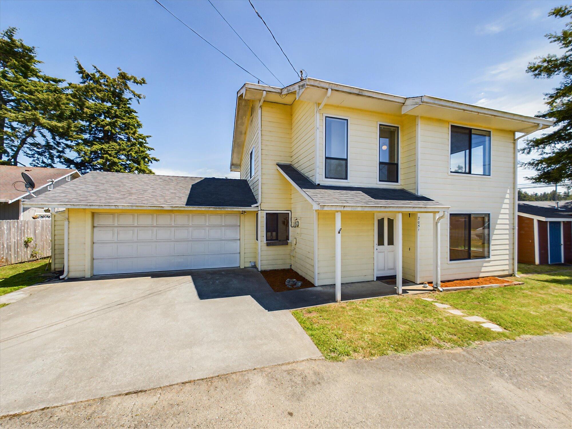 2051/2049 Sutter Road, McKinleyville