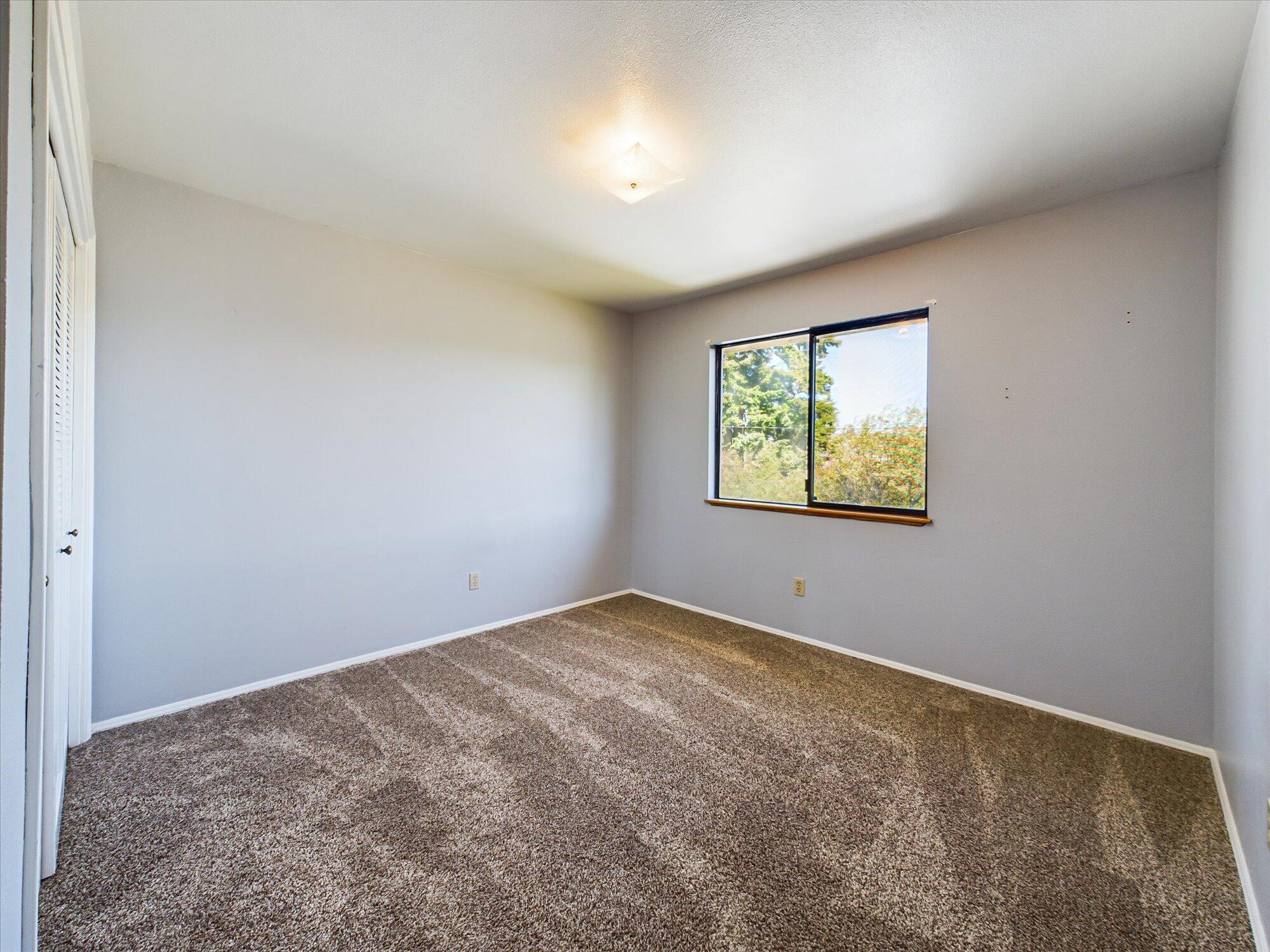 2051/2049 Sutter Road, McKinleyville
