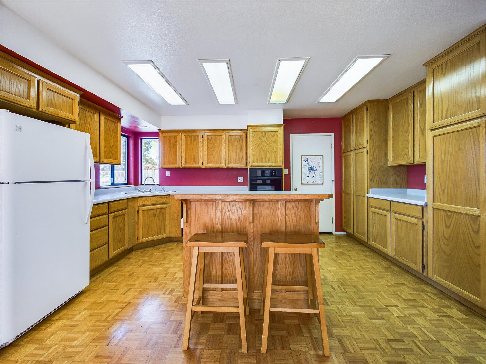 2051/2049 Sutter Road, McKinleyville