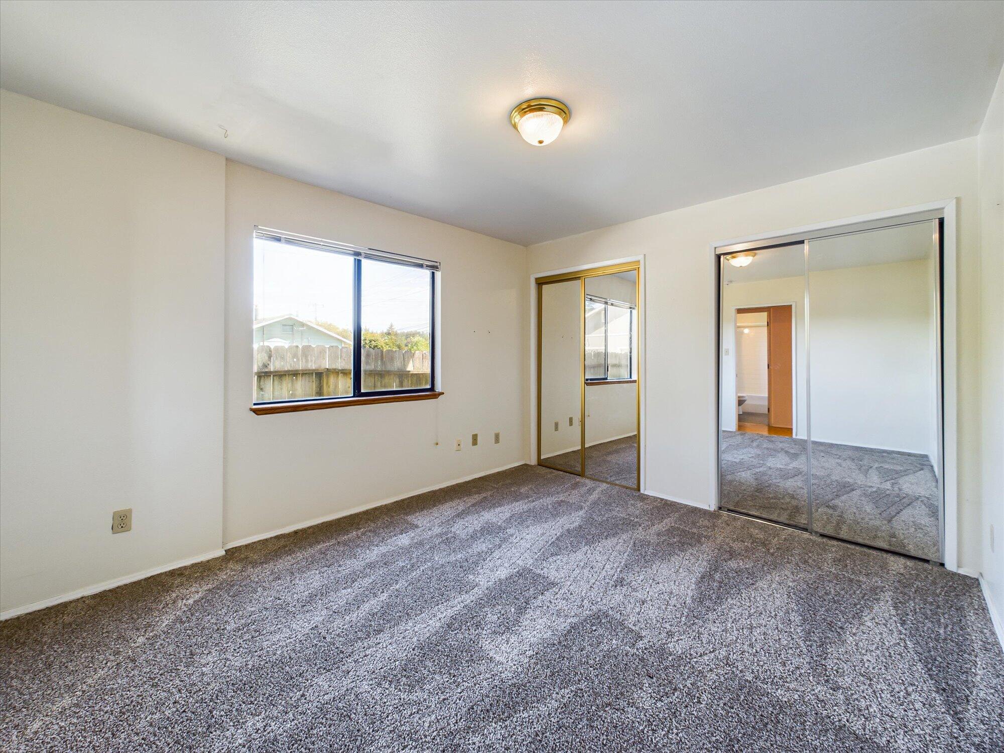 2051/2049 Sutter Road, McKinleyville