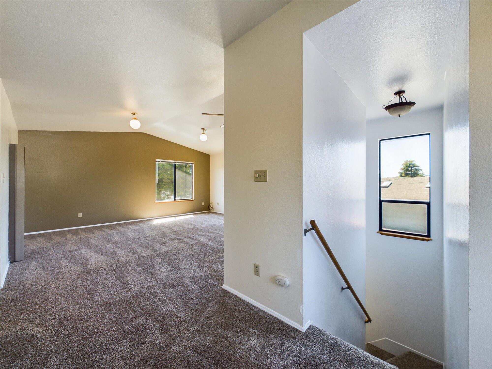 2051/2049 Sutter Road, McKinleyville