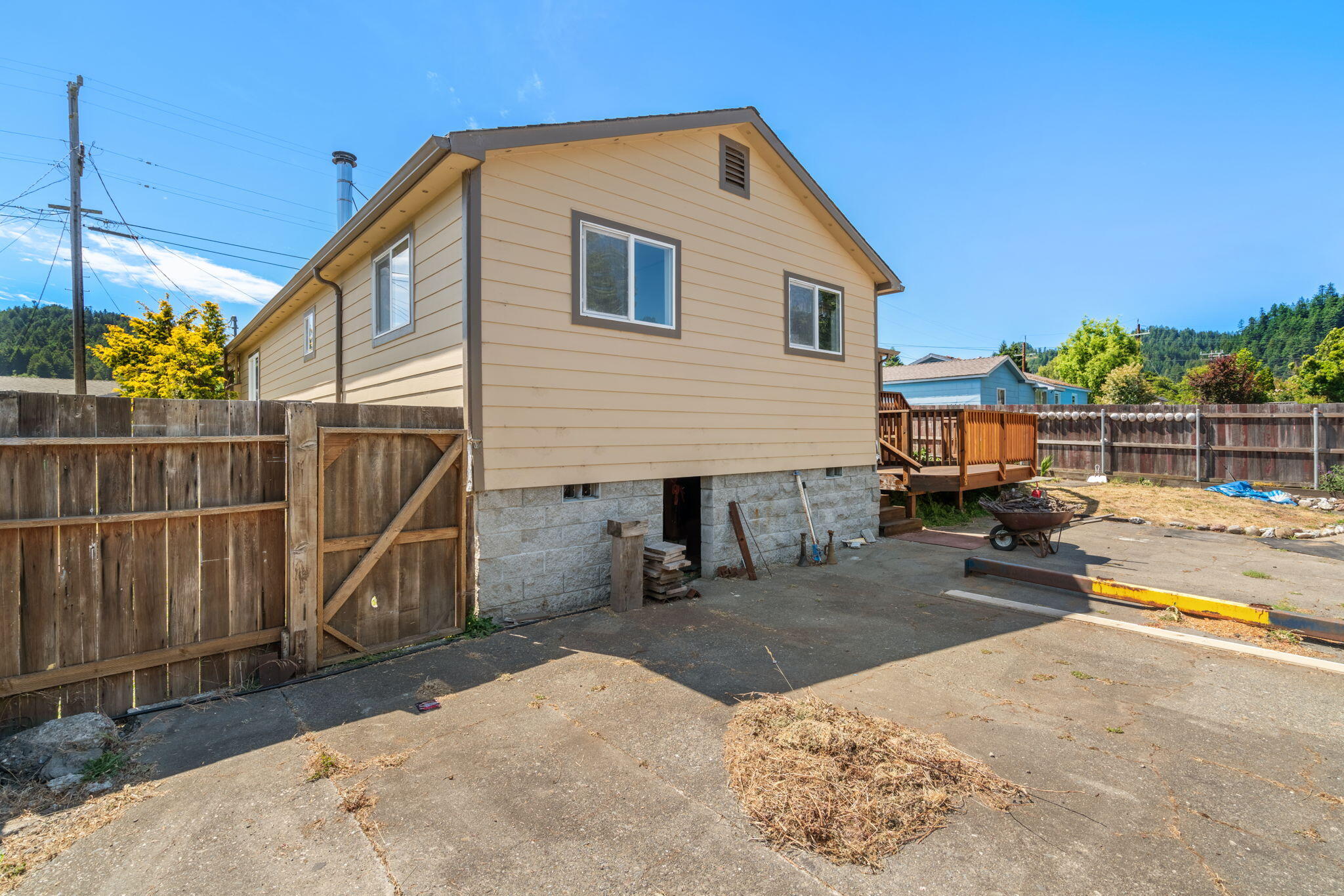 654 Rigby Avenue