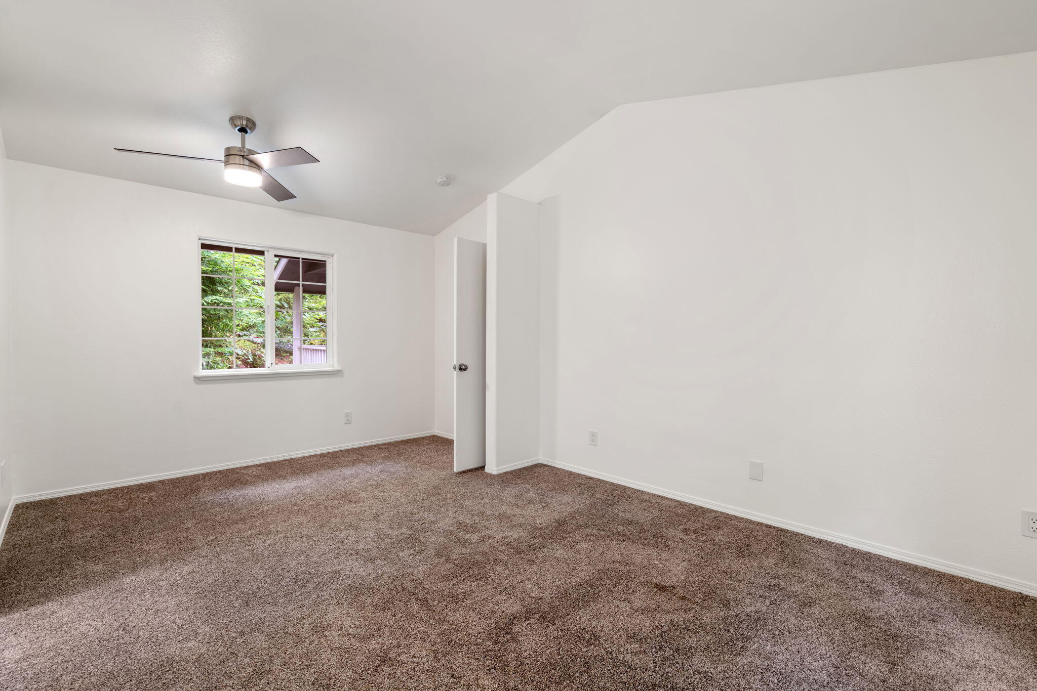 330 Myrtlewood Lane, McKinleyville