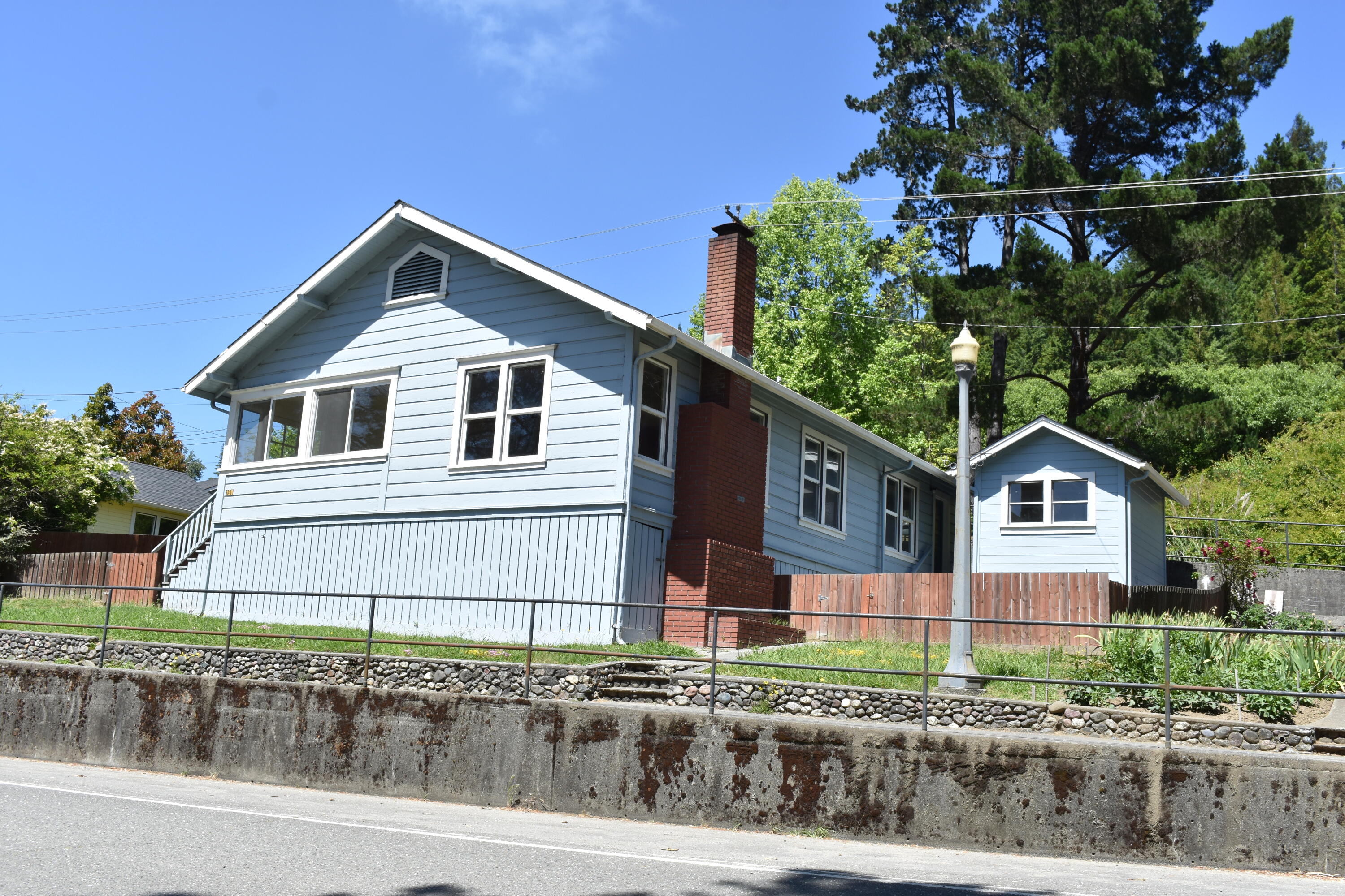 190 Main Street