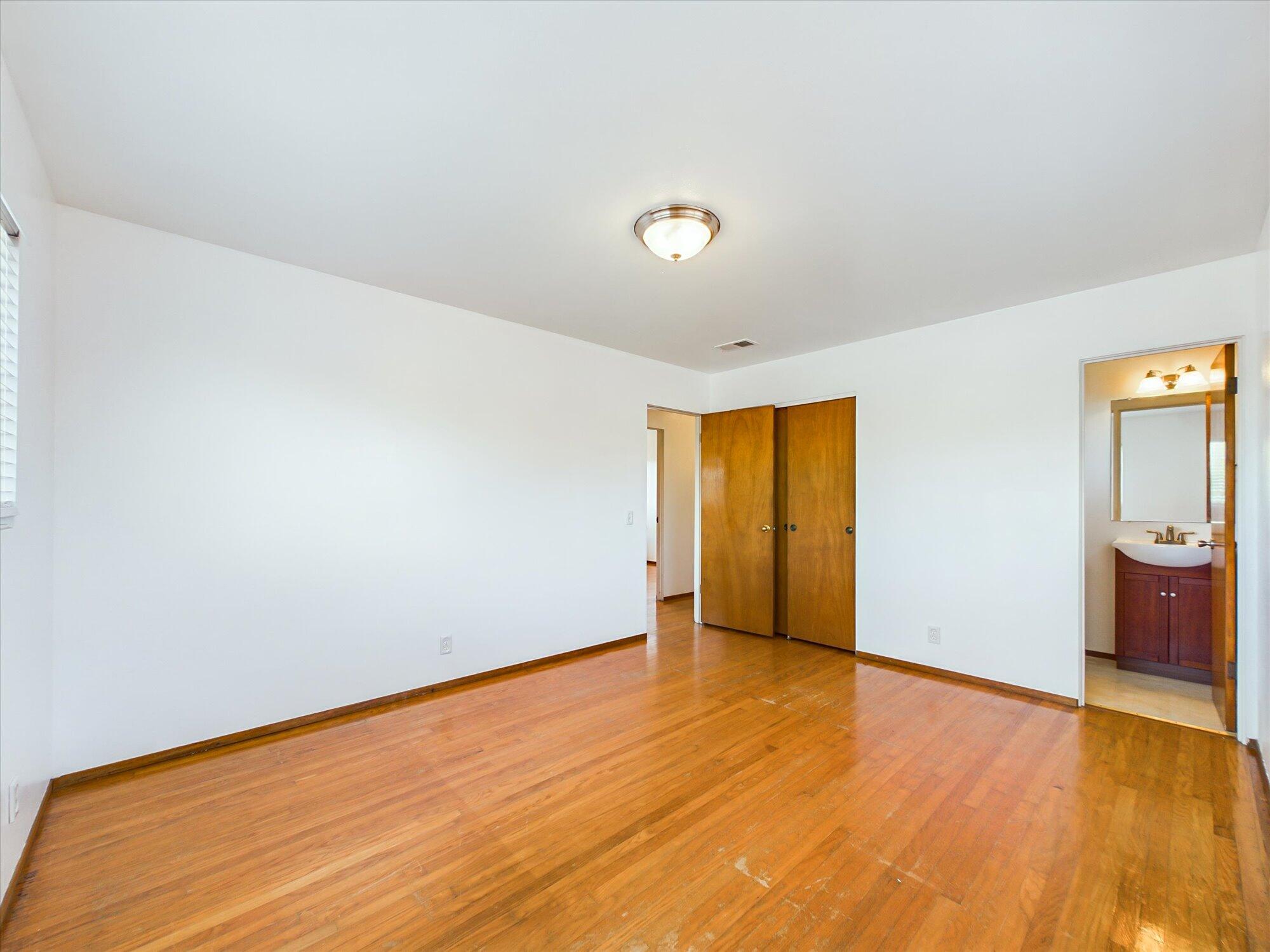 1749 Linton Avenue