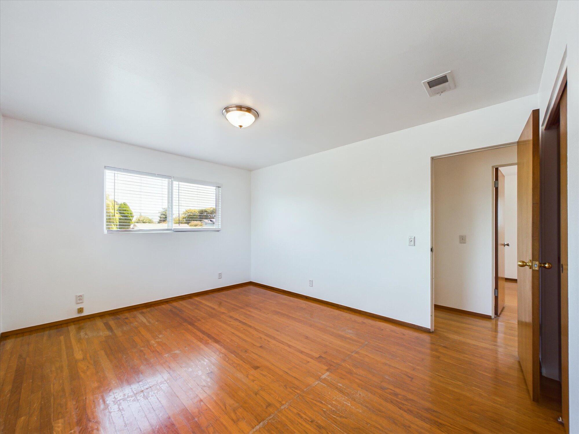 1749 Linton Avenue