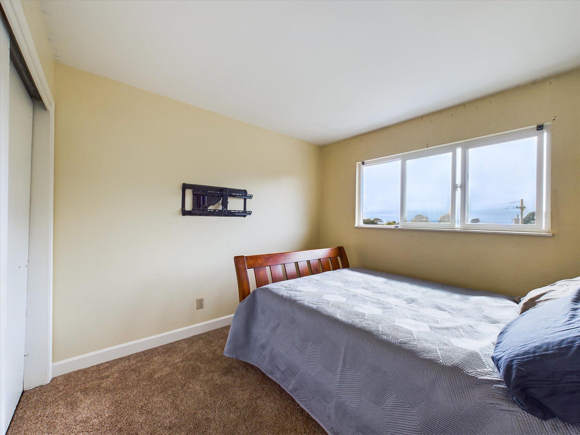 1563 Salmon Avenue, McKinleyville