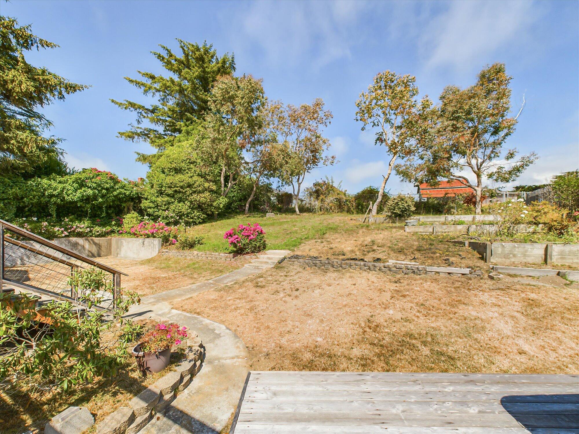1563 Salmon Avenue, McKinleyville