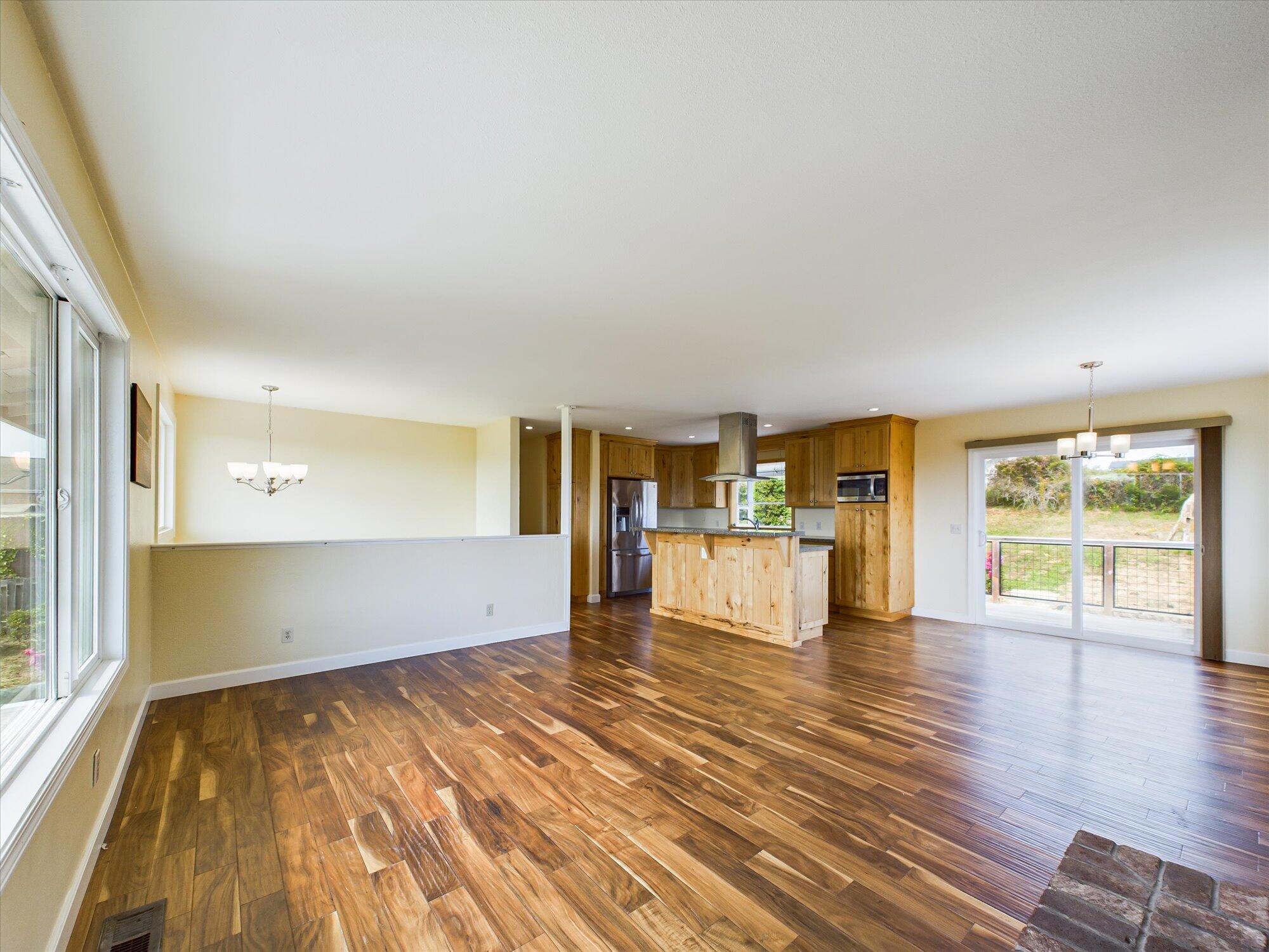 1563 Salmon Avenue, McKinleyville
