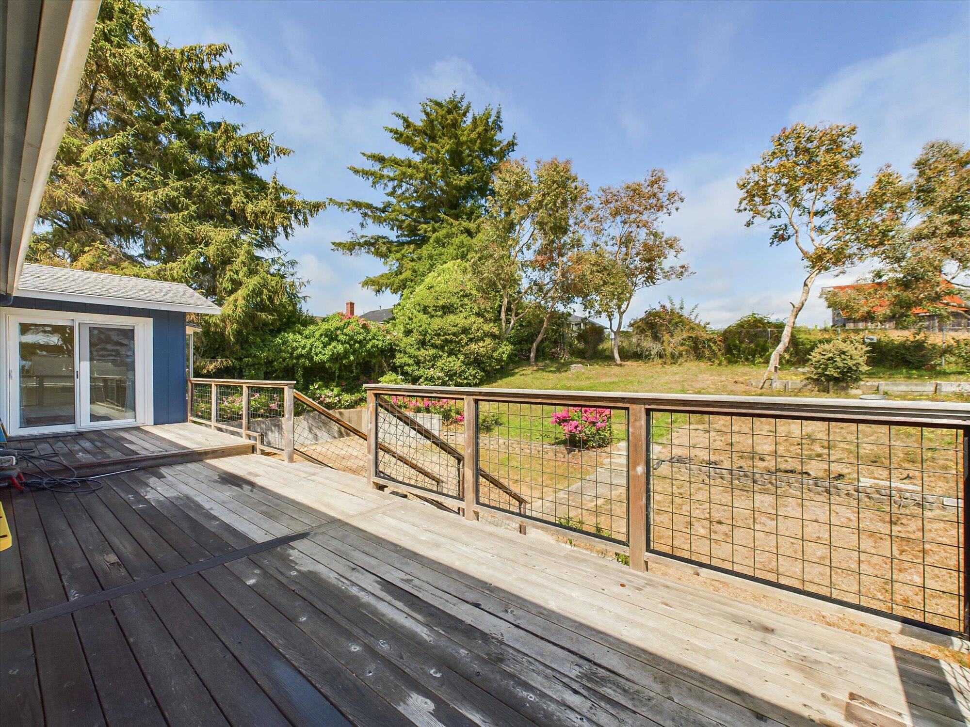 1563 Salmon Avenue, McKinleyville