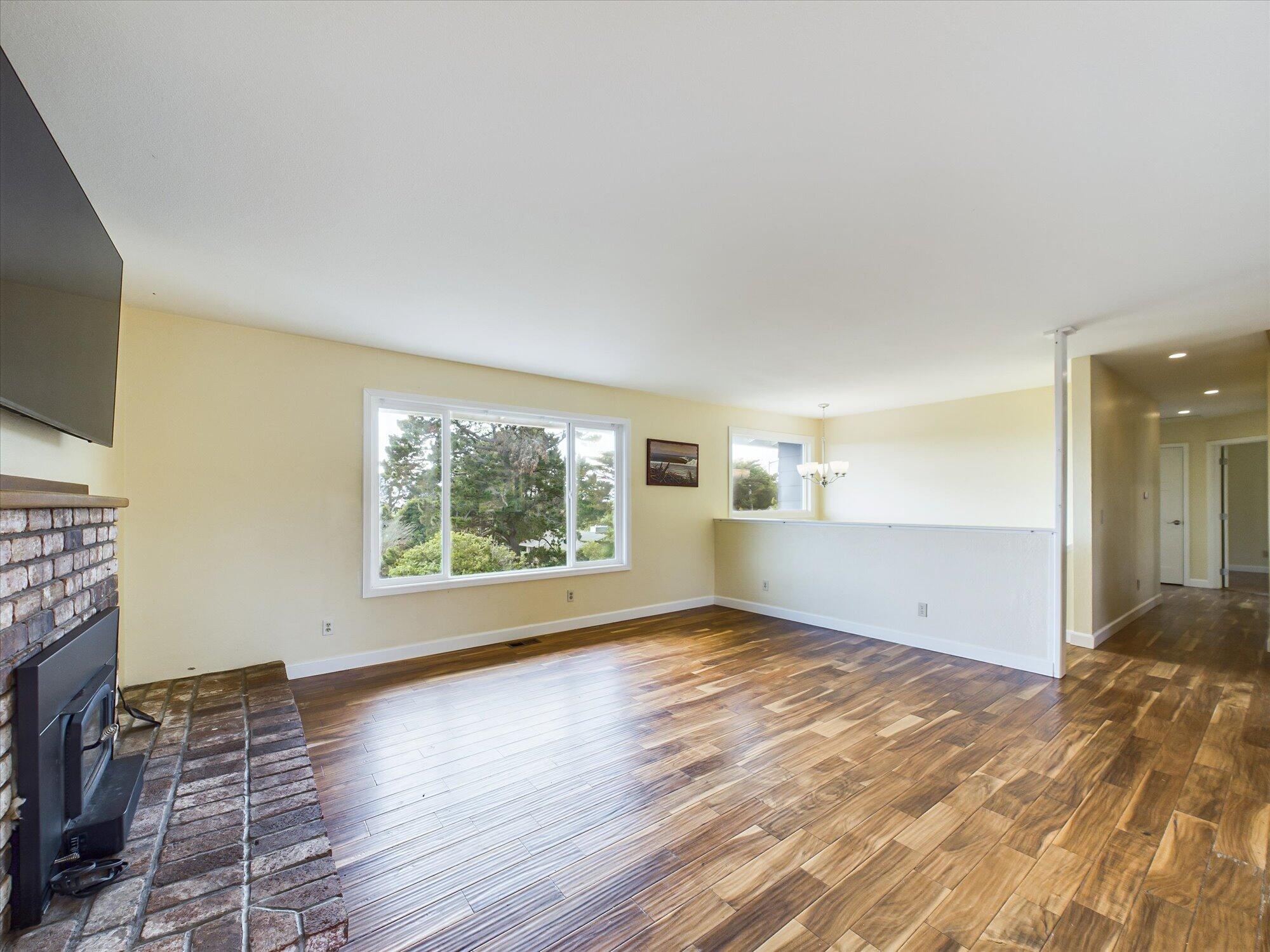 1563 Salmon Avenue, McKinleyville