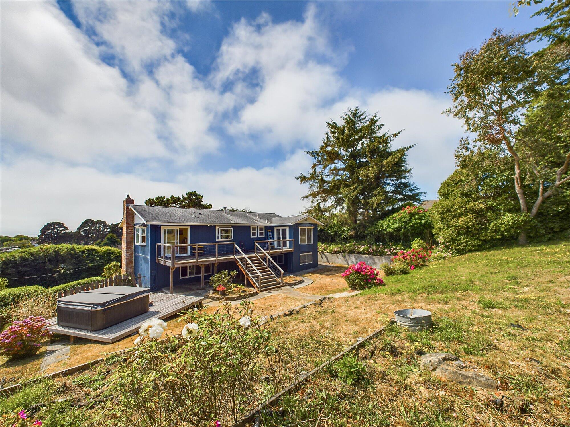 1563 Salmon Avenue, McKinleyville