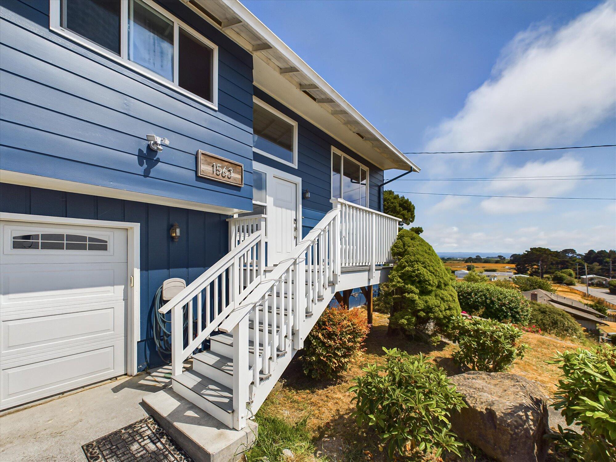 1563 Salmon Avenue, McKinleyville