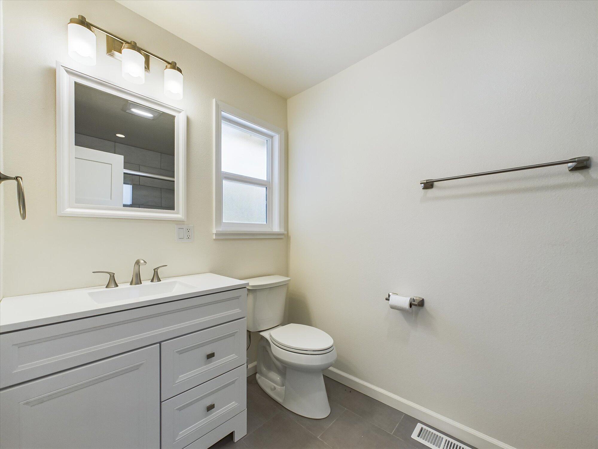 1563 Salmon Avenue, McKinleyville