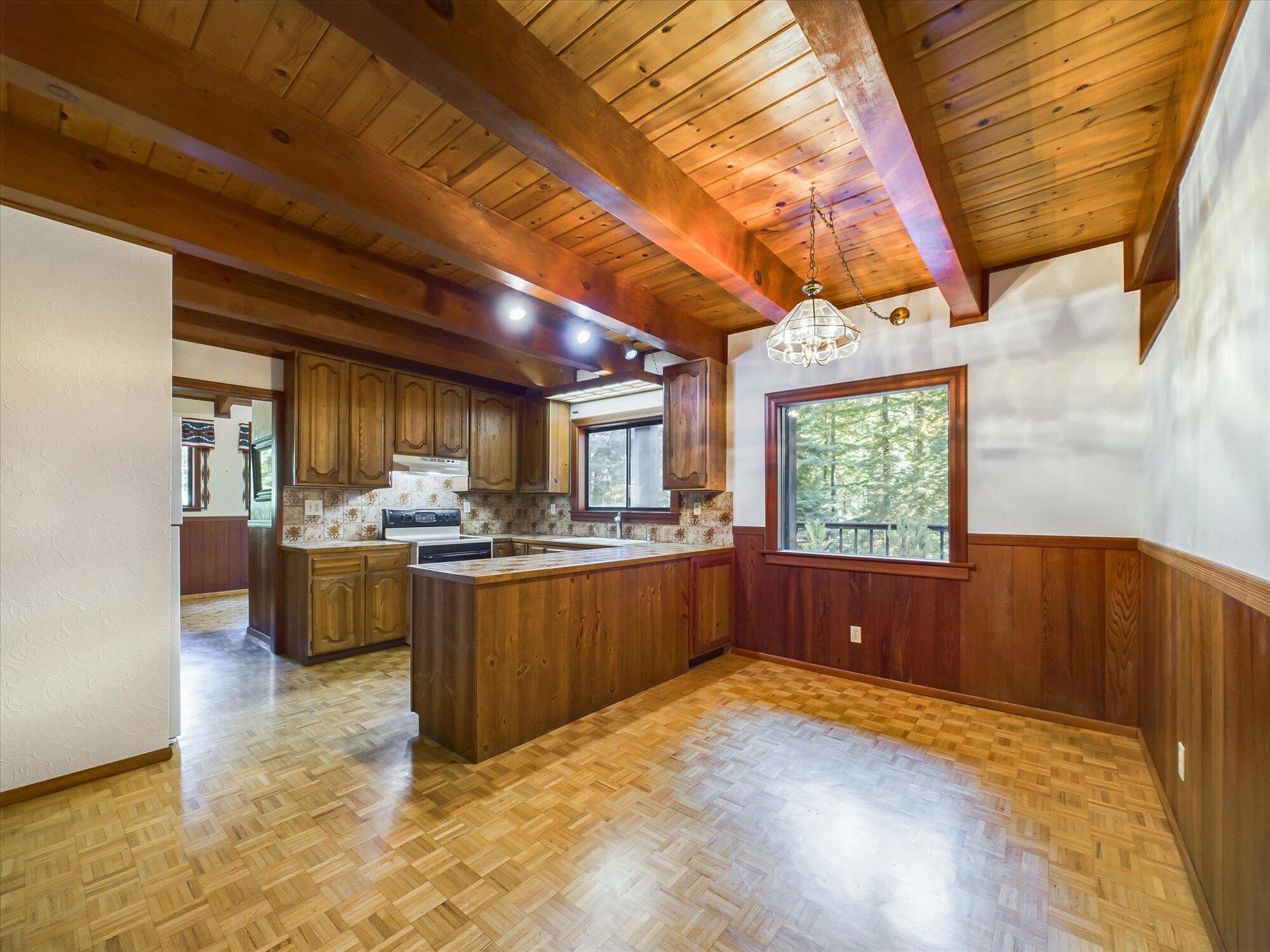 4258 Old Railroad Grade Road
