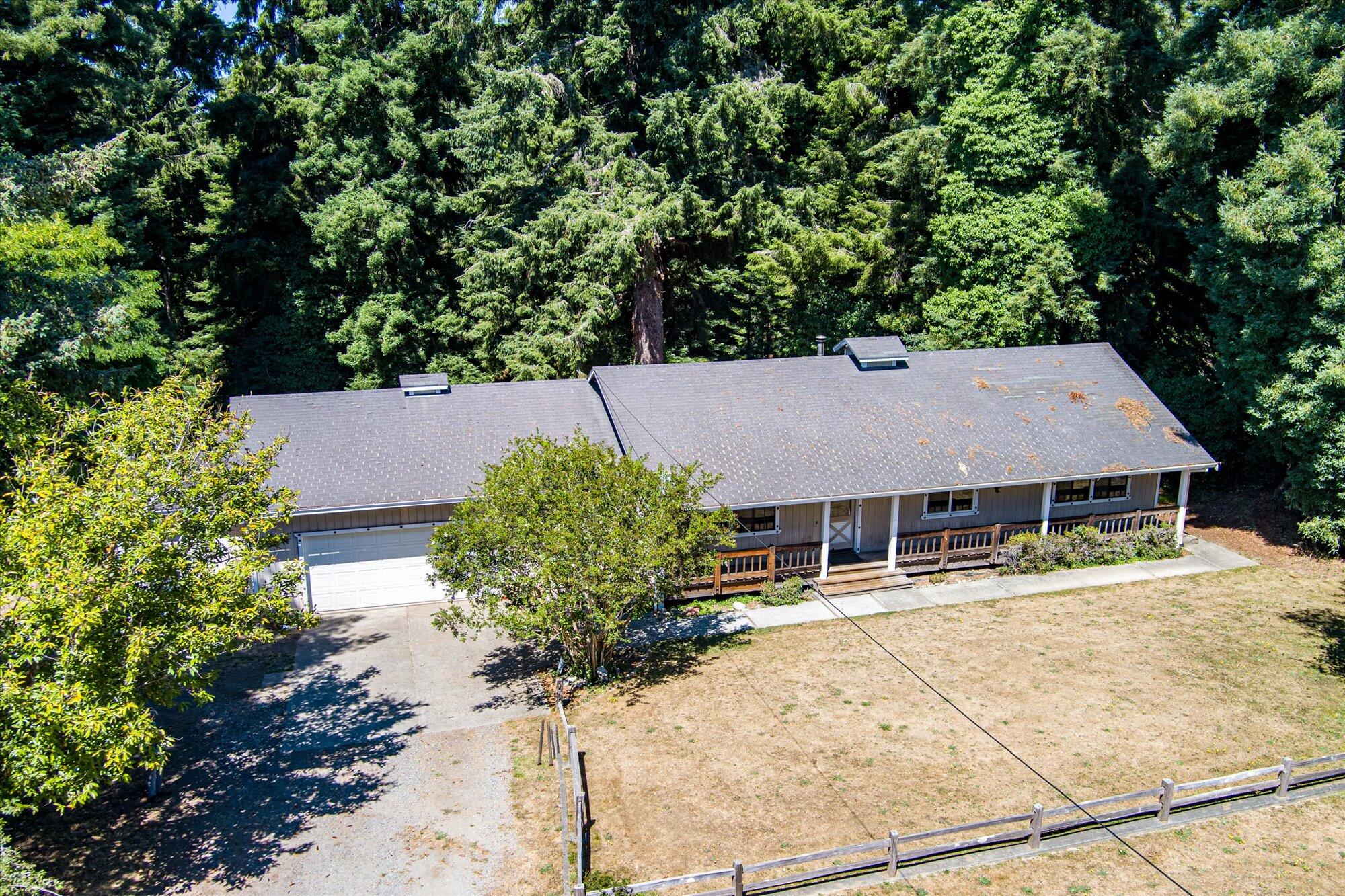2035 Holly Street