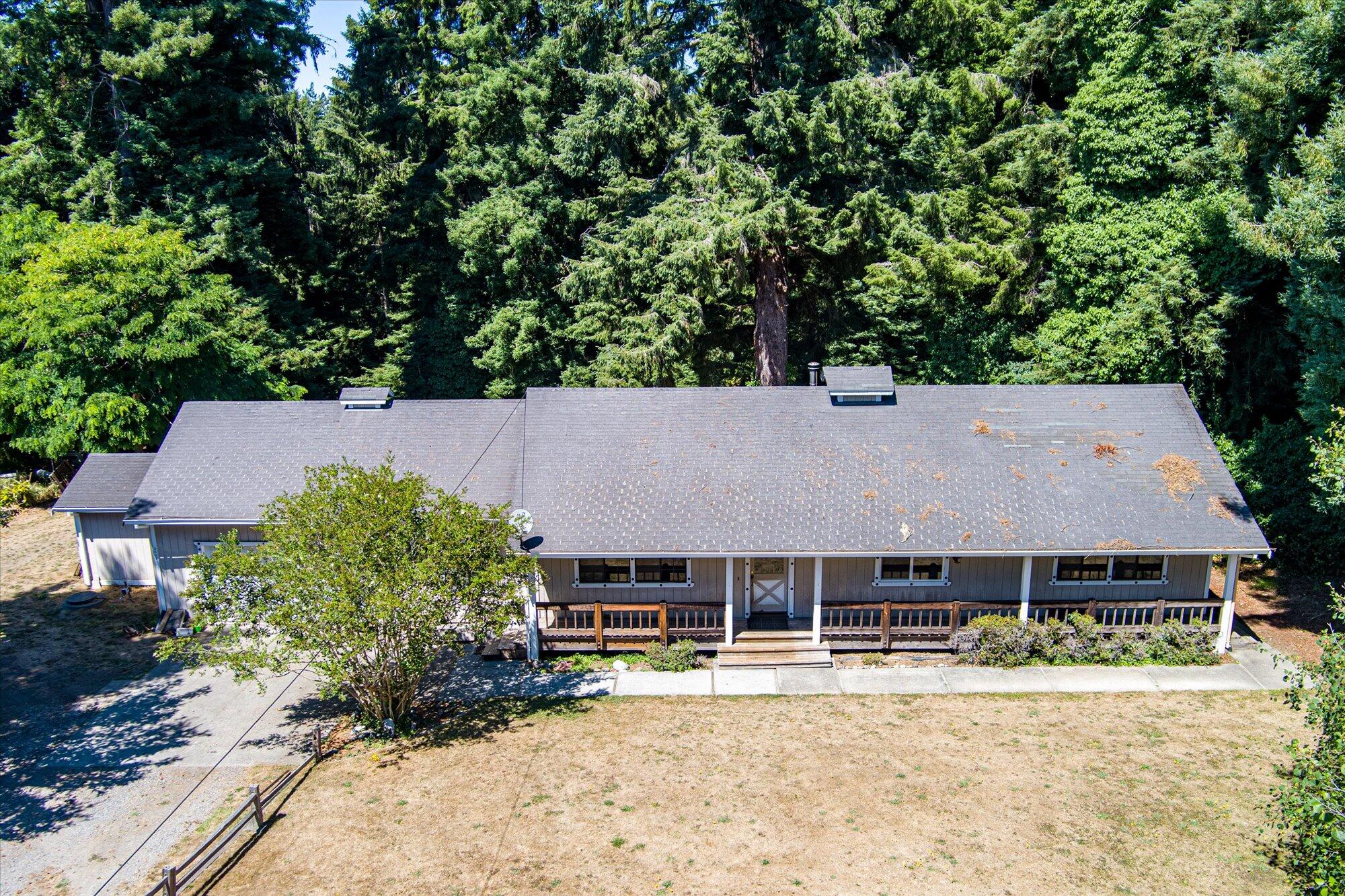 2035 Holly Street