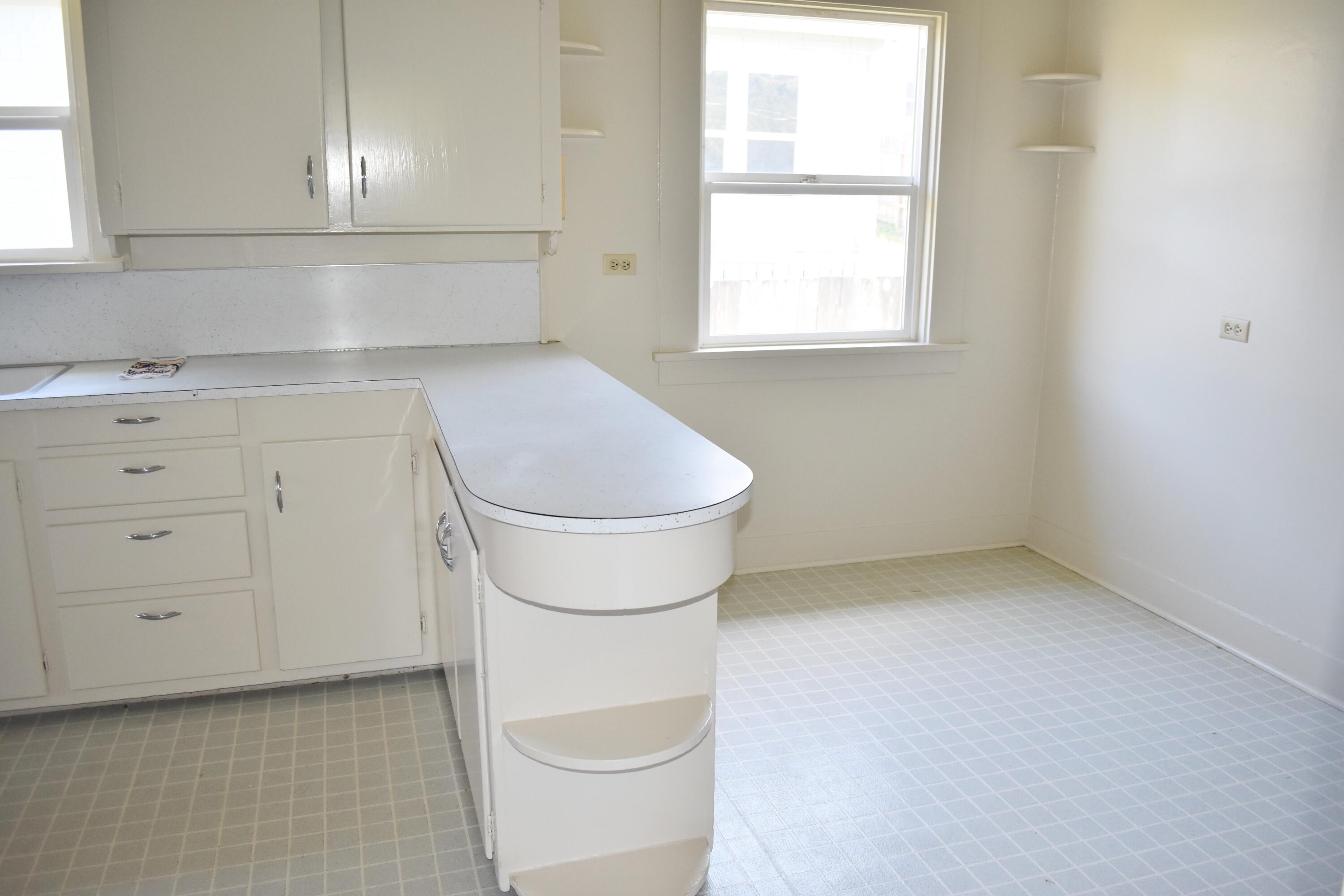 671 4th Street