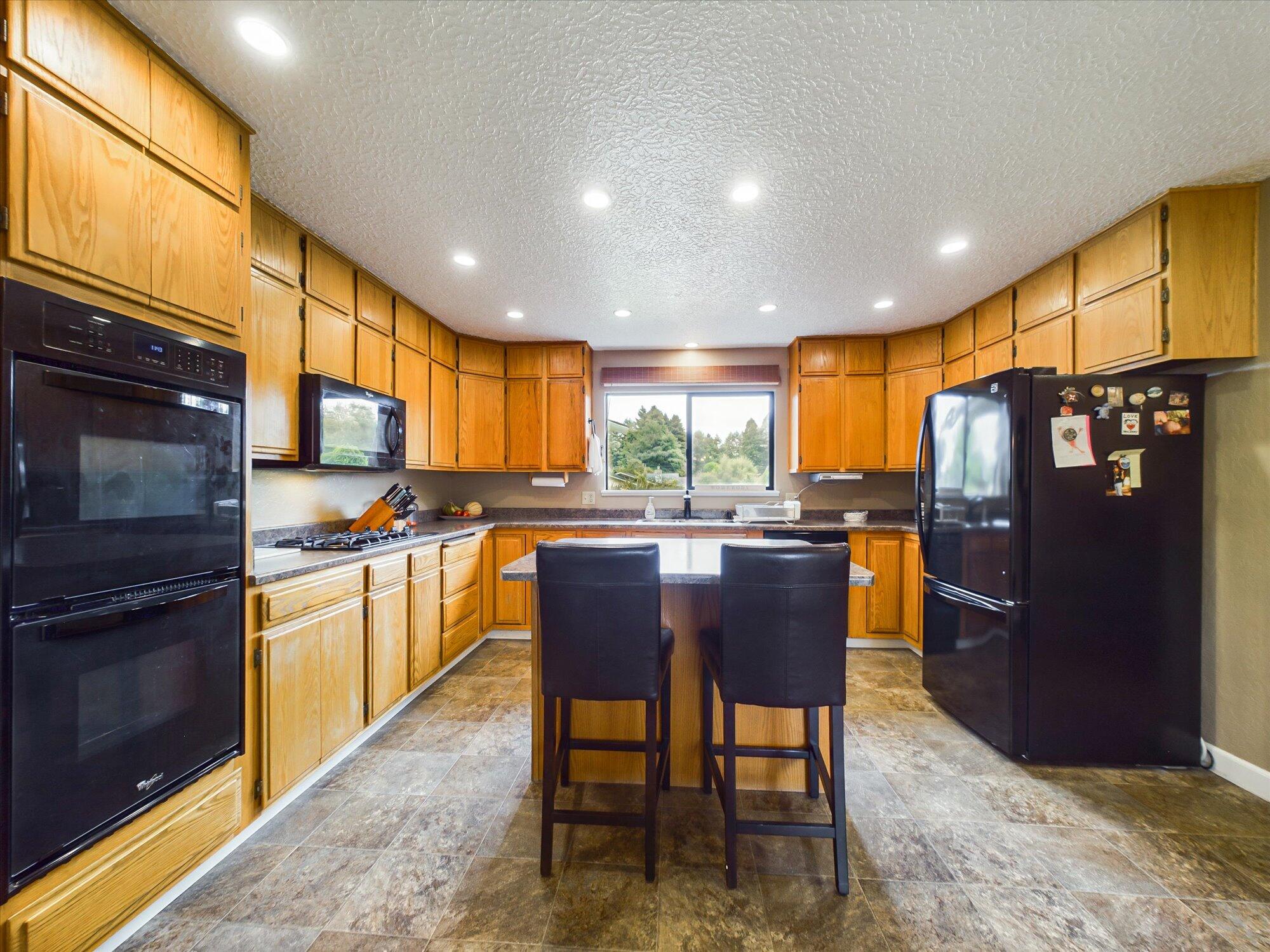6001 Mckenny Lane