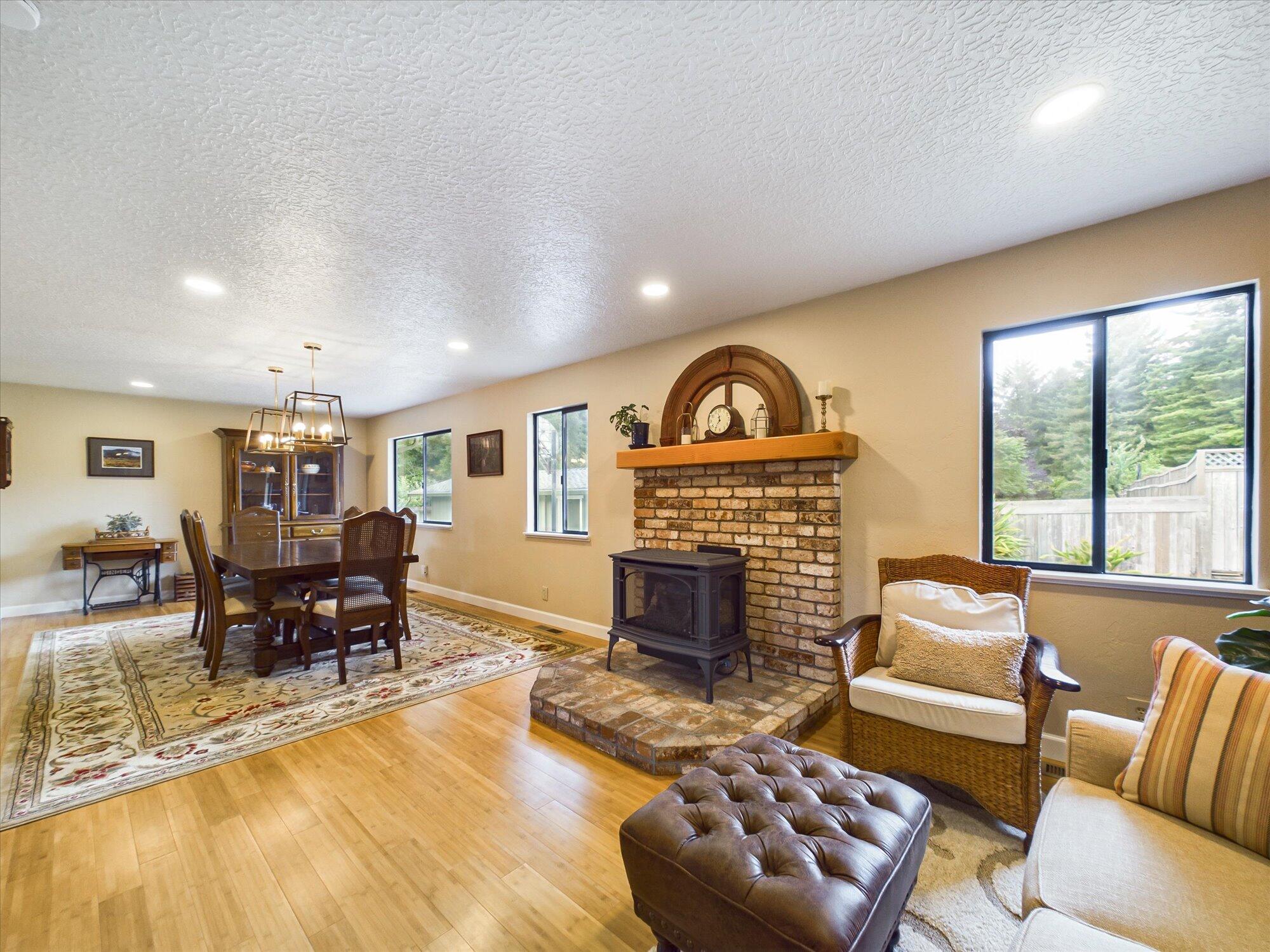 6001 Mckenny Lane