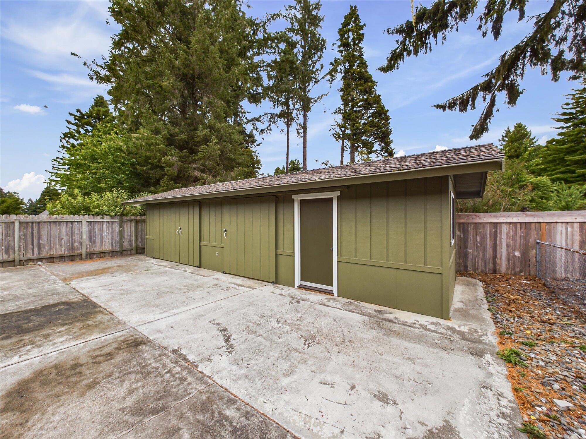 6001 Mckenny Lane