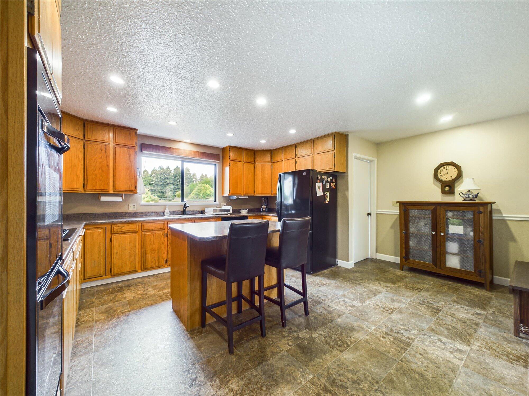 6001 Mckenny Lane