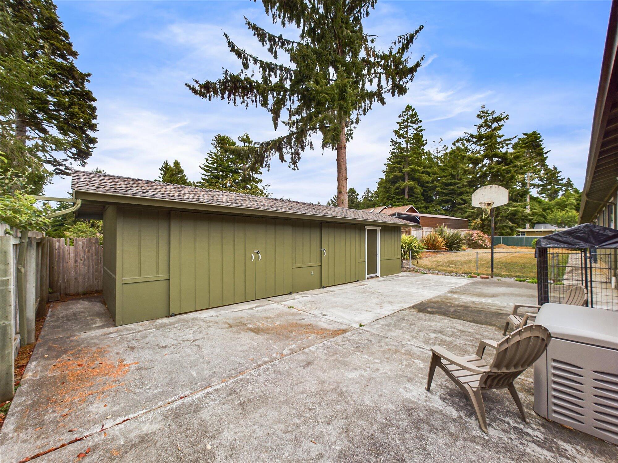 6001 Mckenny Lane