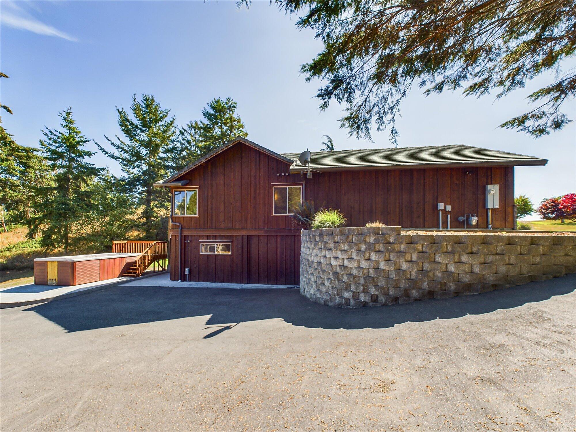 1481 Walker Point Road
