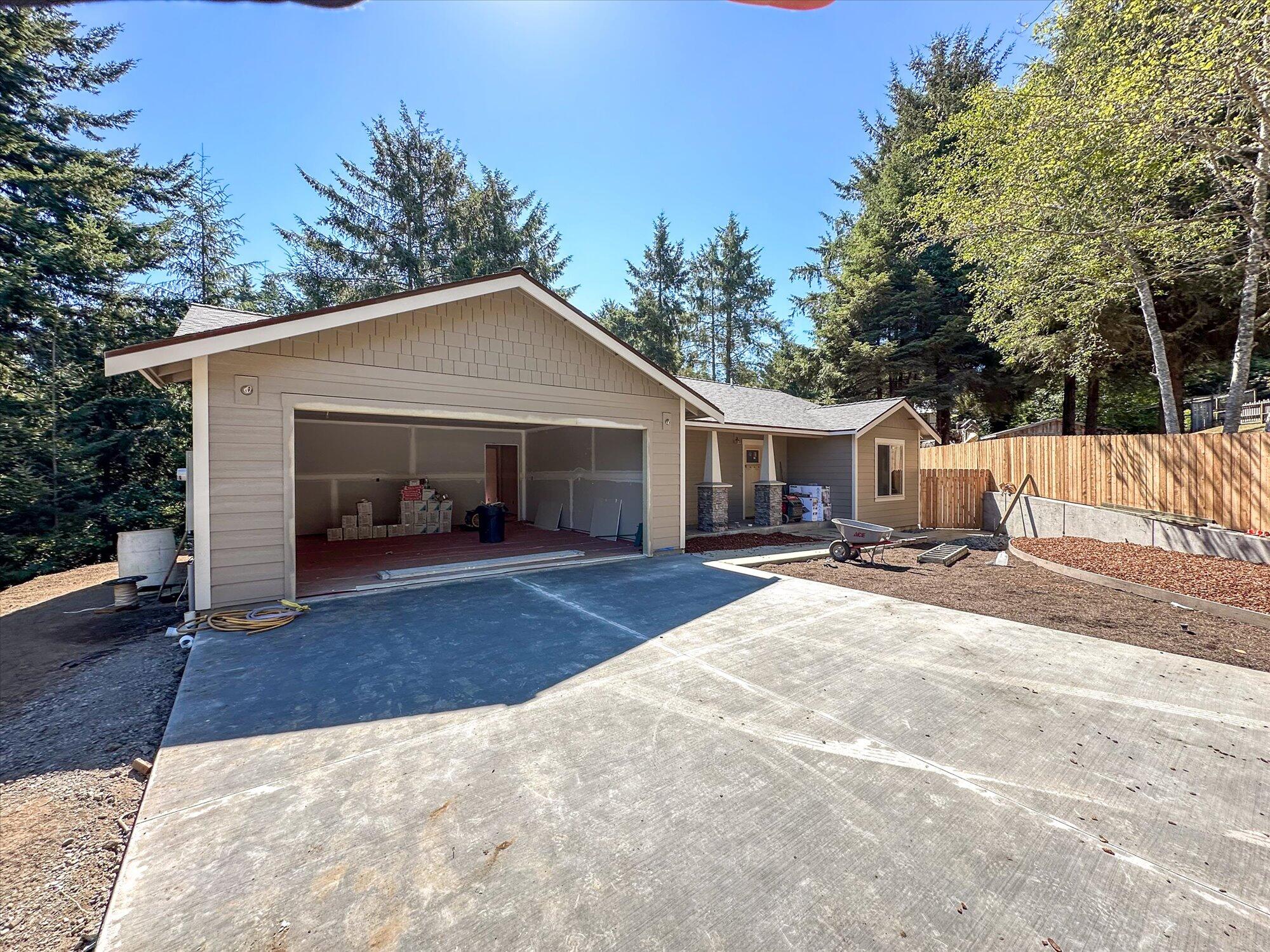 10 Blue Spruce Drive