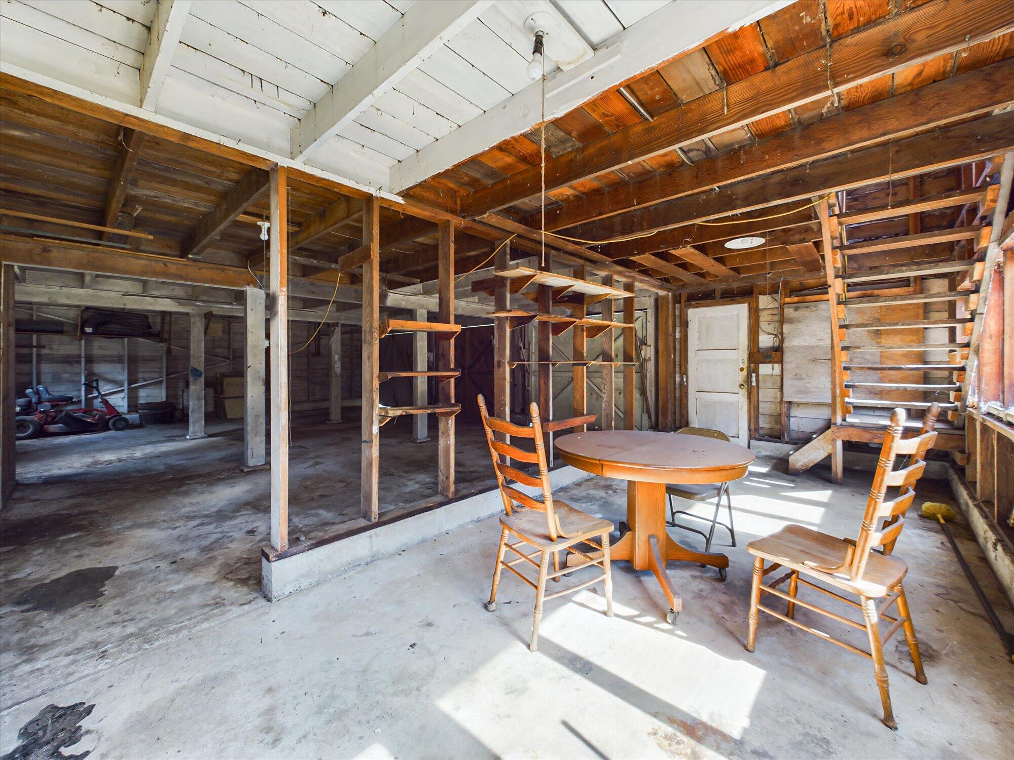 4249 Mitchell Road