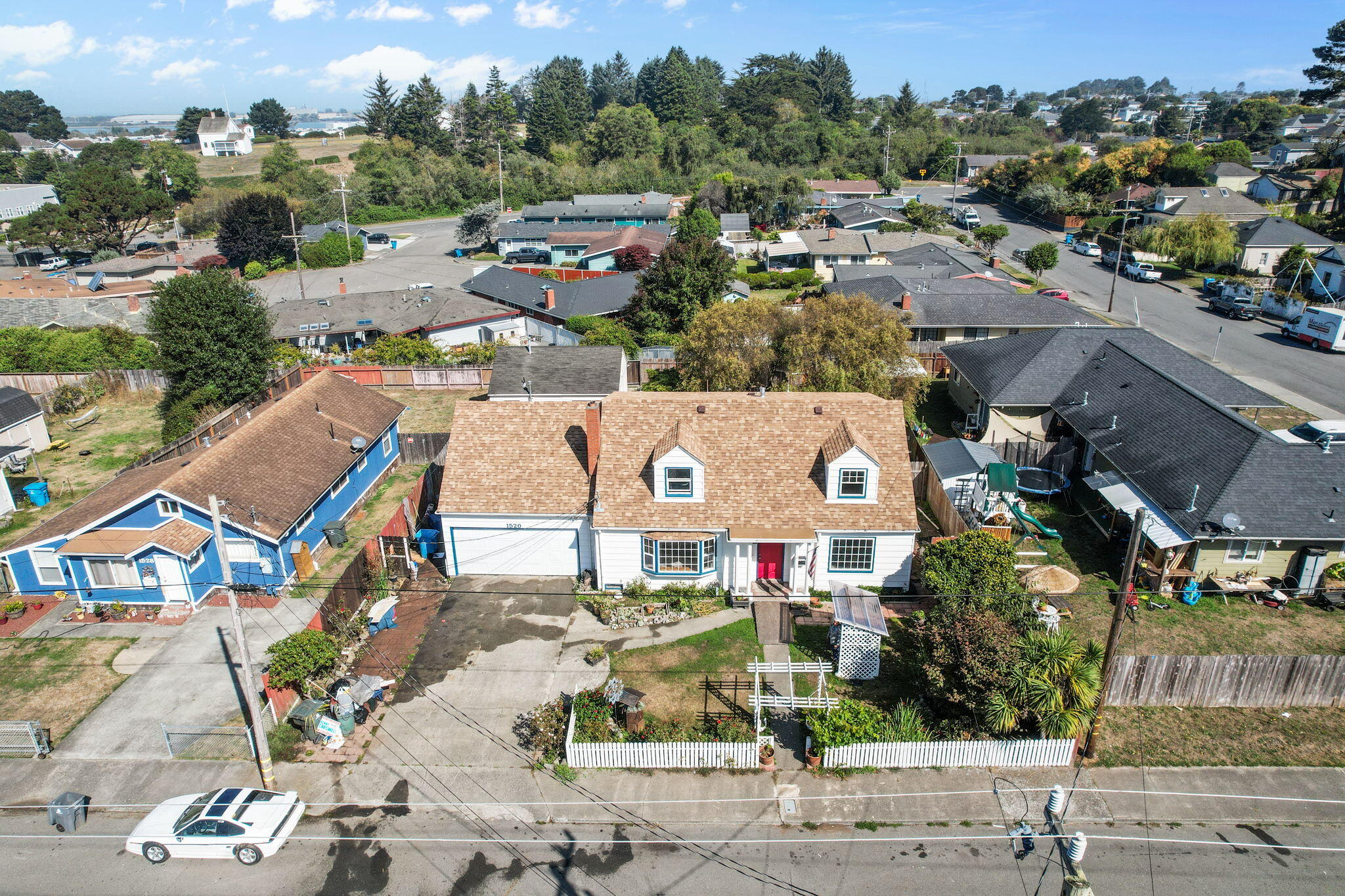 1520 Mccullens Avenue