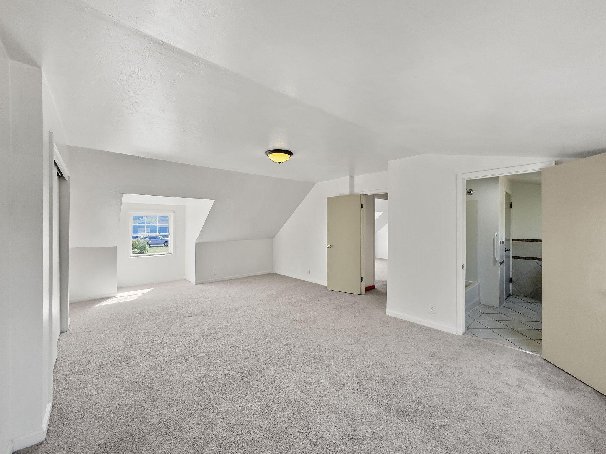 1520 Mccullens Avenue