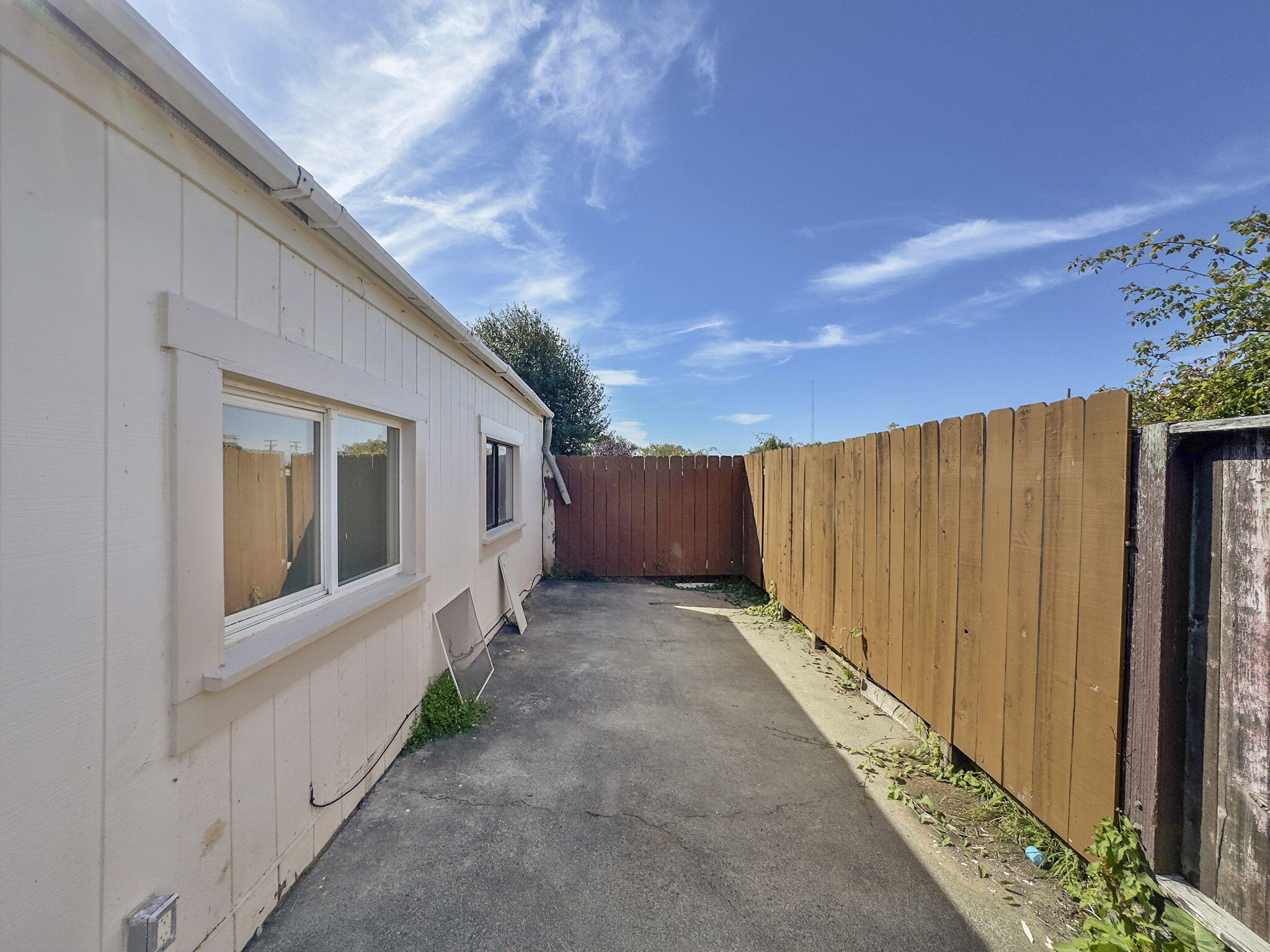 1520 Mccullens Avenue